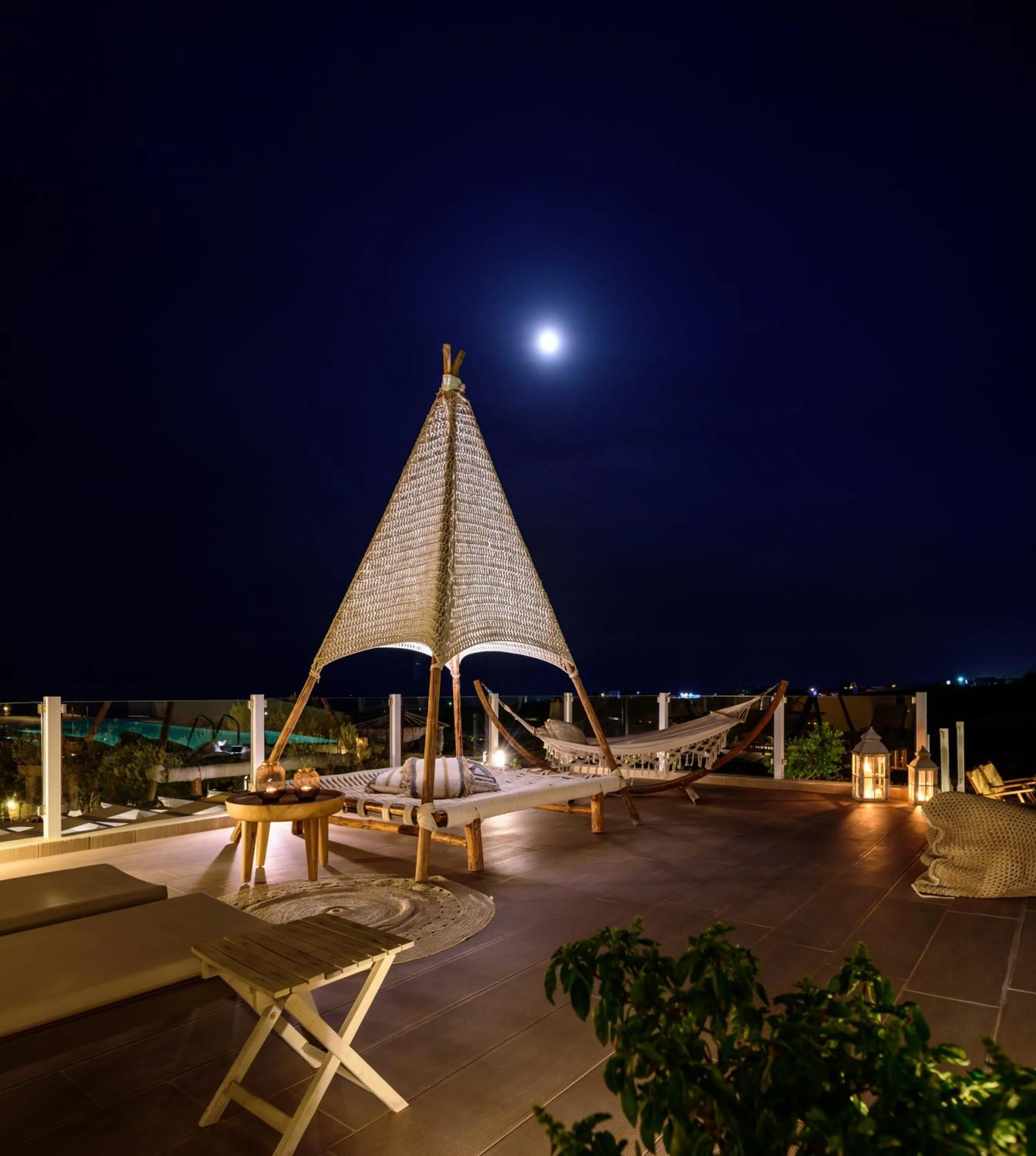 Swimming pool in Aliter Suites