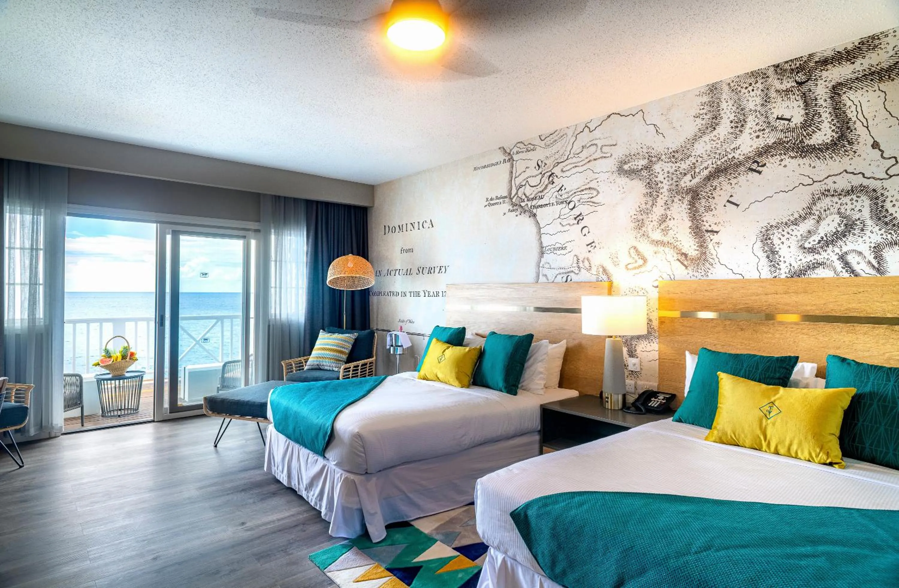 Patio, Bed in Fort Young Hotel