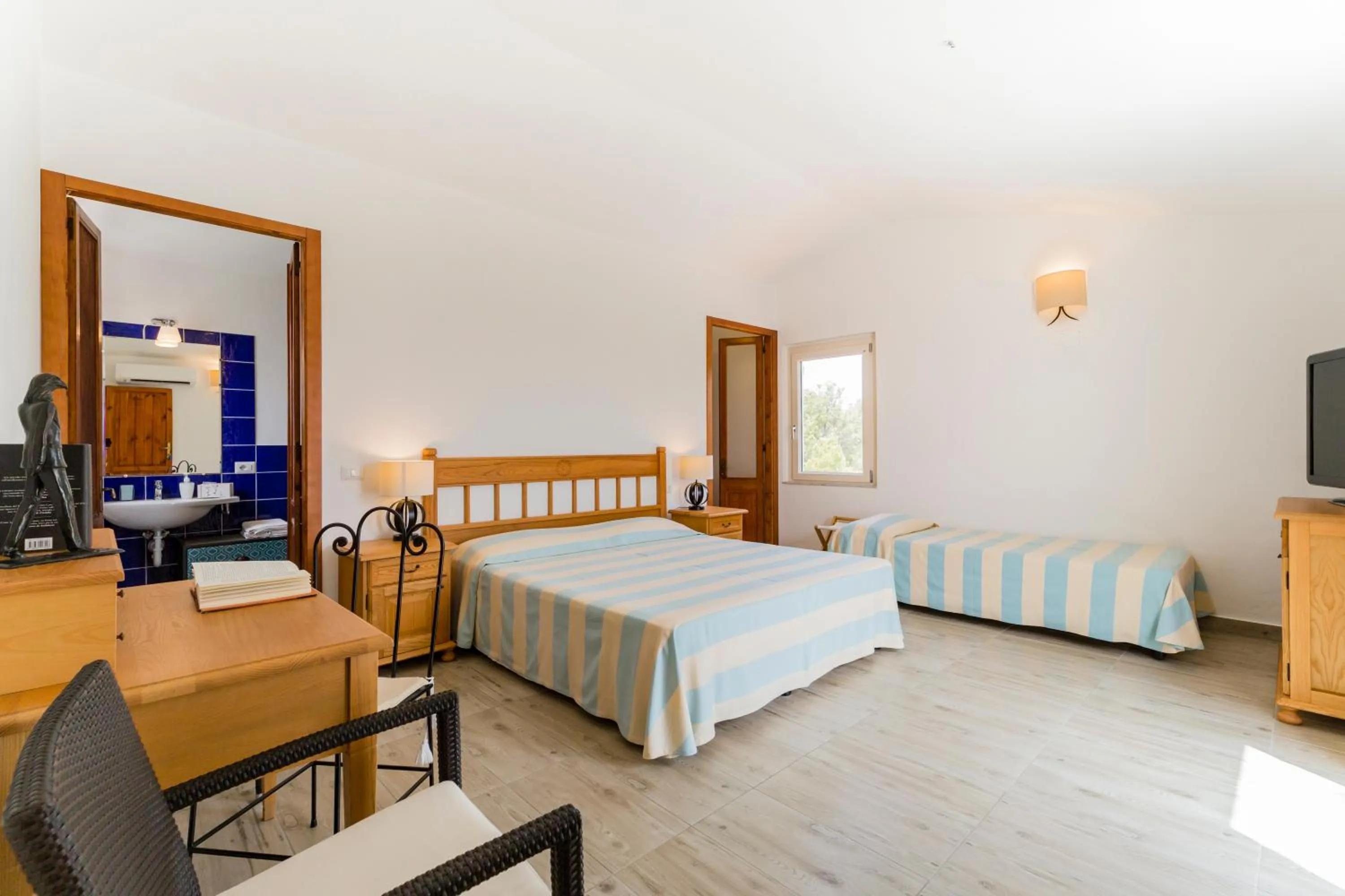 Photo of the whole room in Villa Brigida