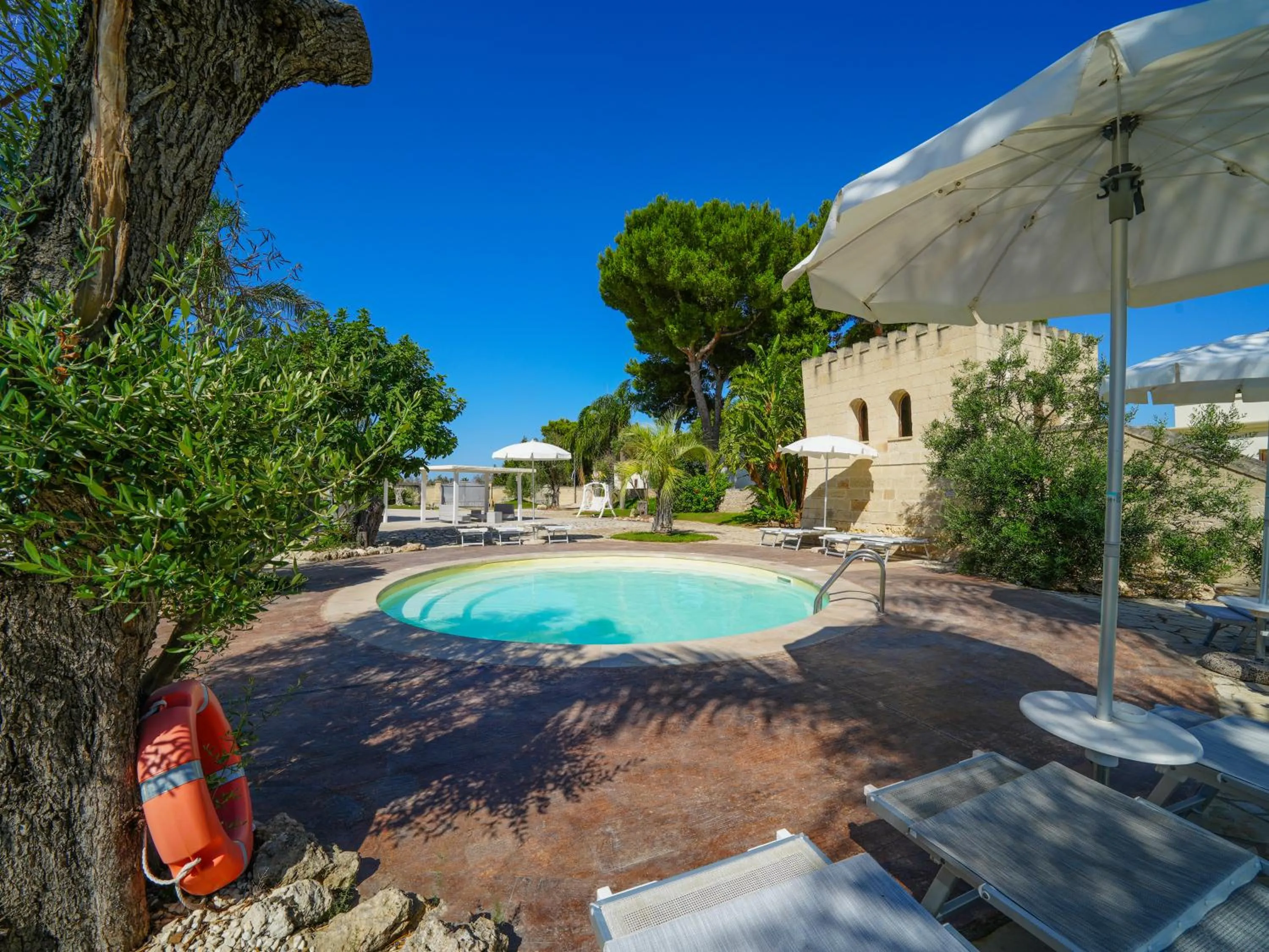 Property building in Resort Villa Hermosa