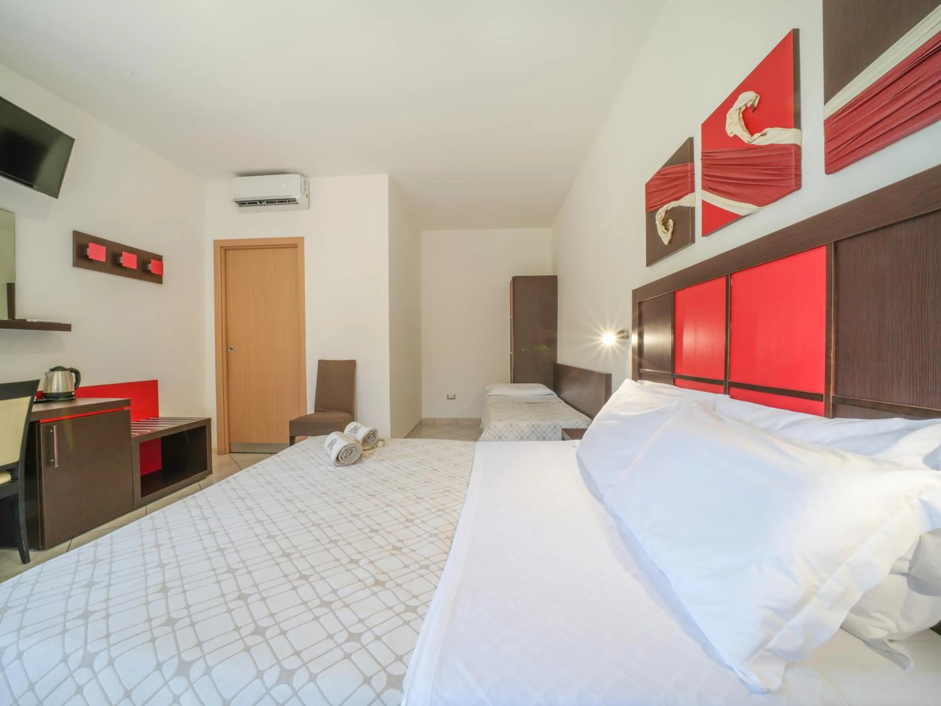 Bed in Resort Villa Hermosa