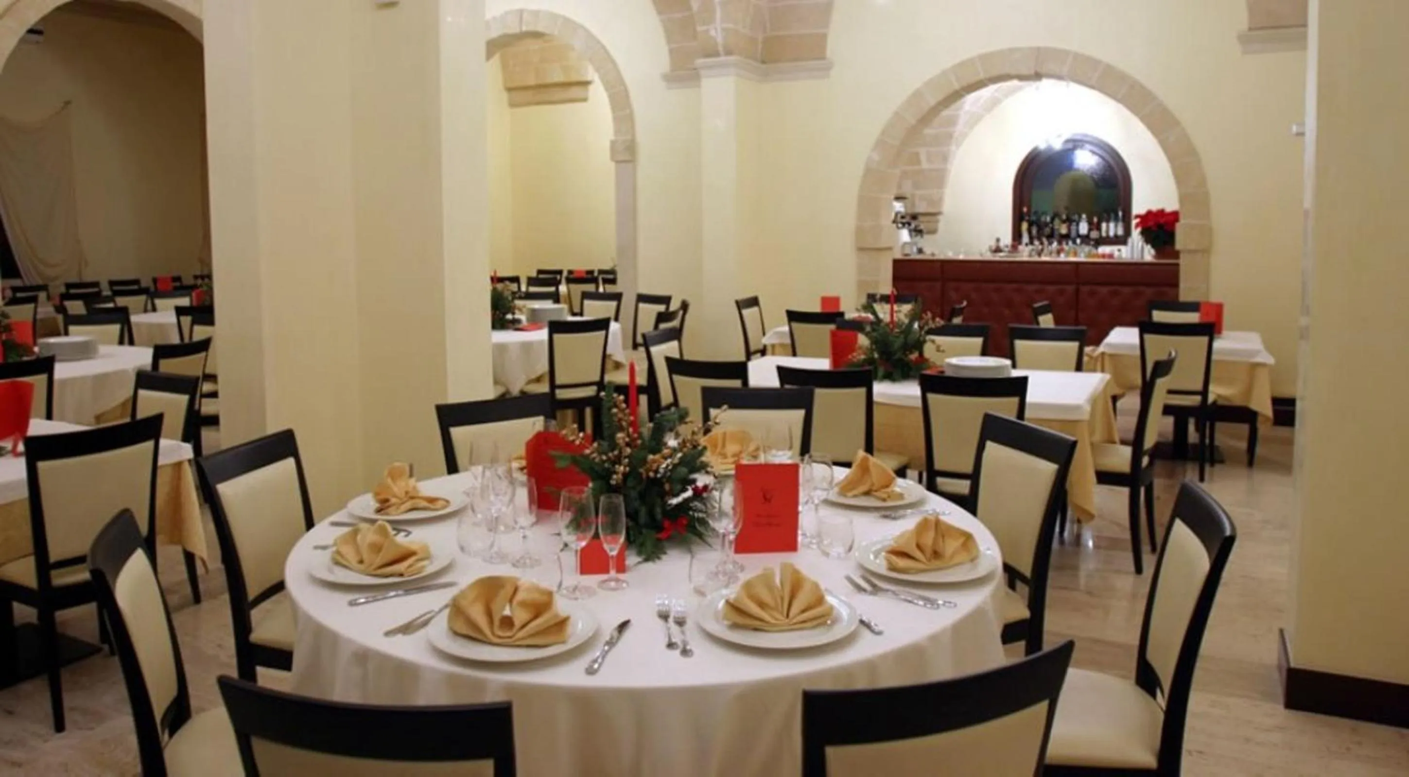 Restaurant/places to eat in Resort Villa Hermosa