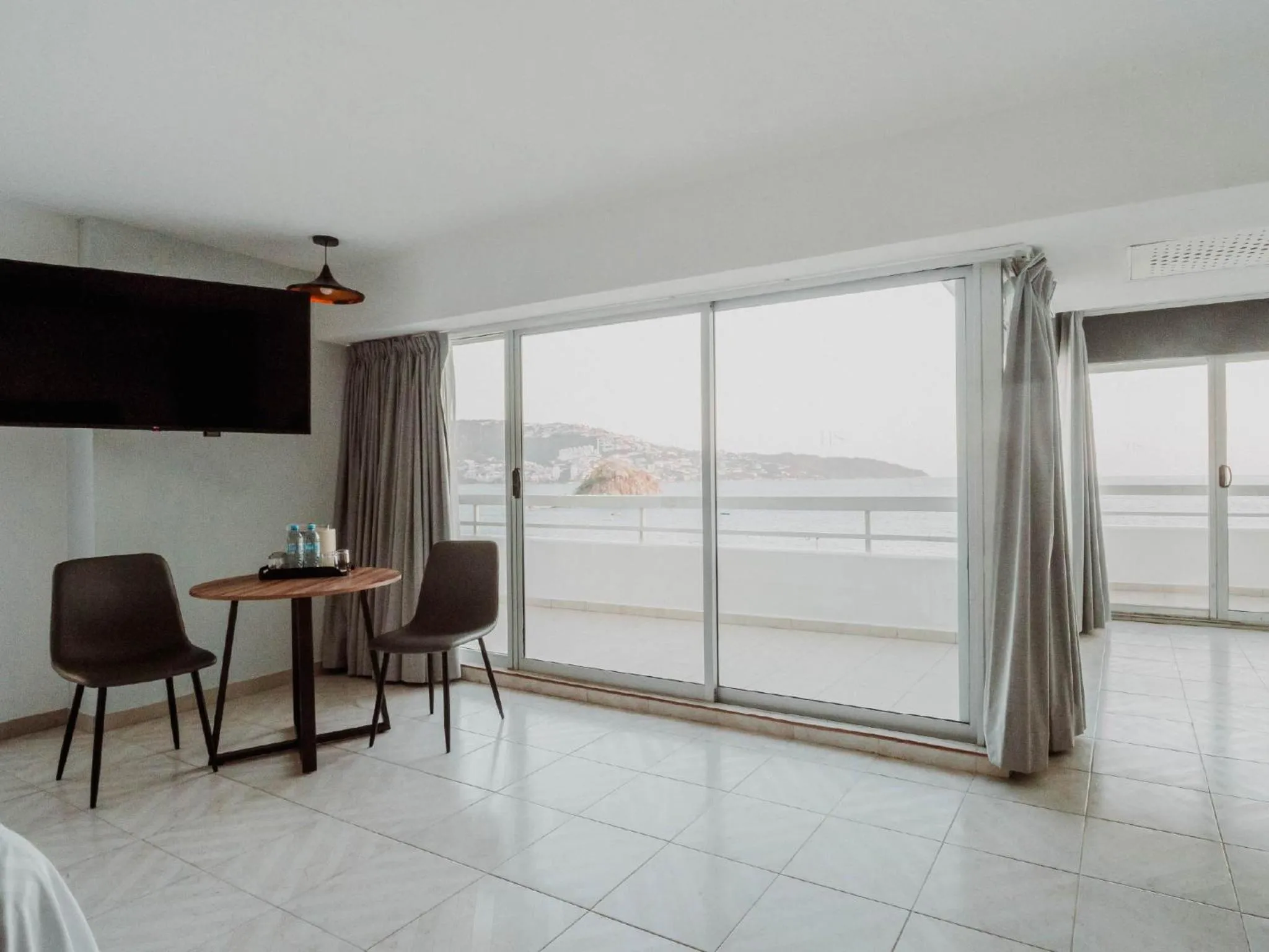 Balcony/Terrace in HS HOTSSON Hotel Acapulco