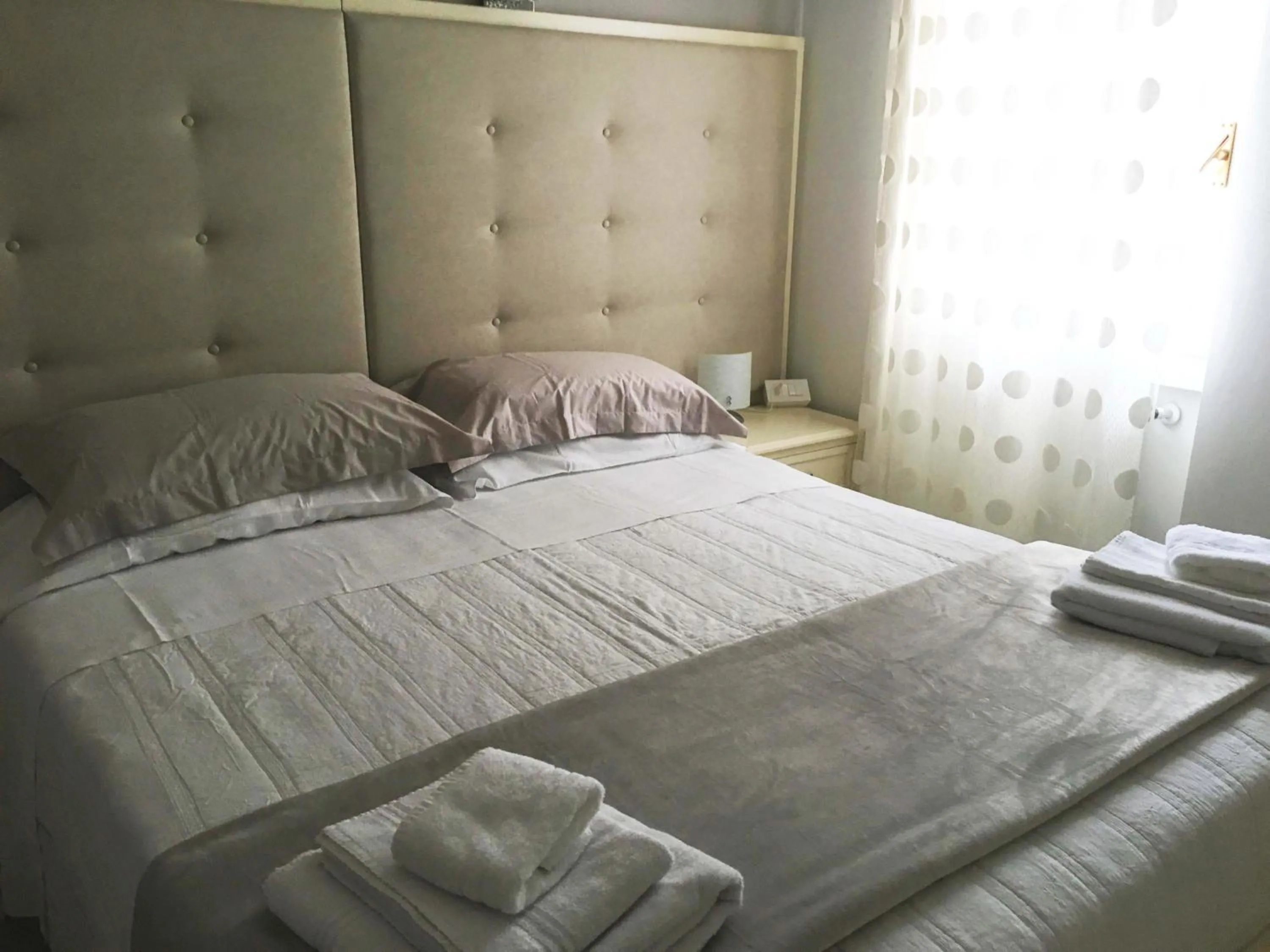 Bedroom, Bed in Villa Brema