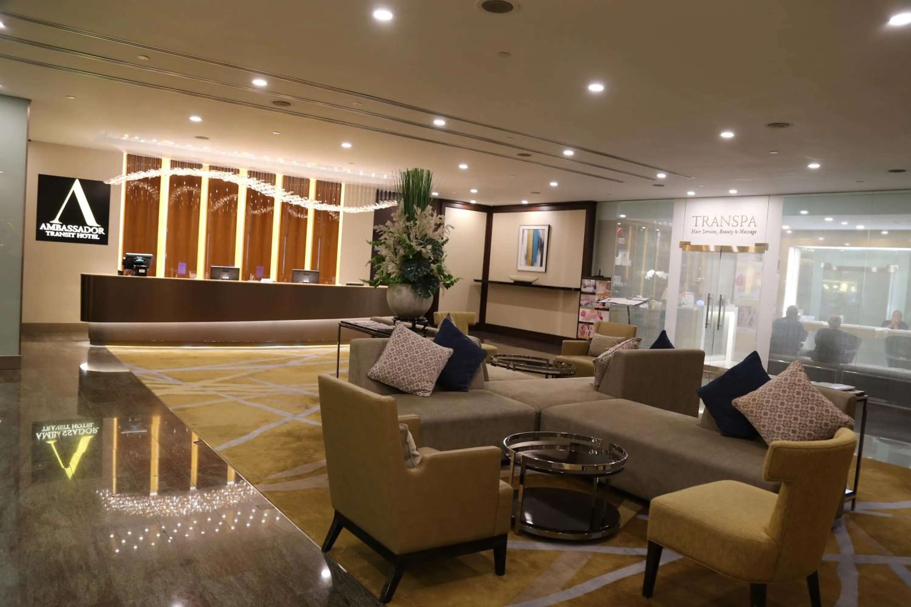 Lobby or reception in Ambassador Transit Hotel - Terminal 2