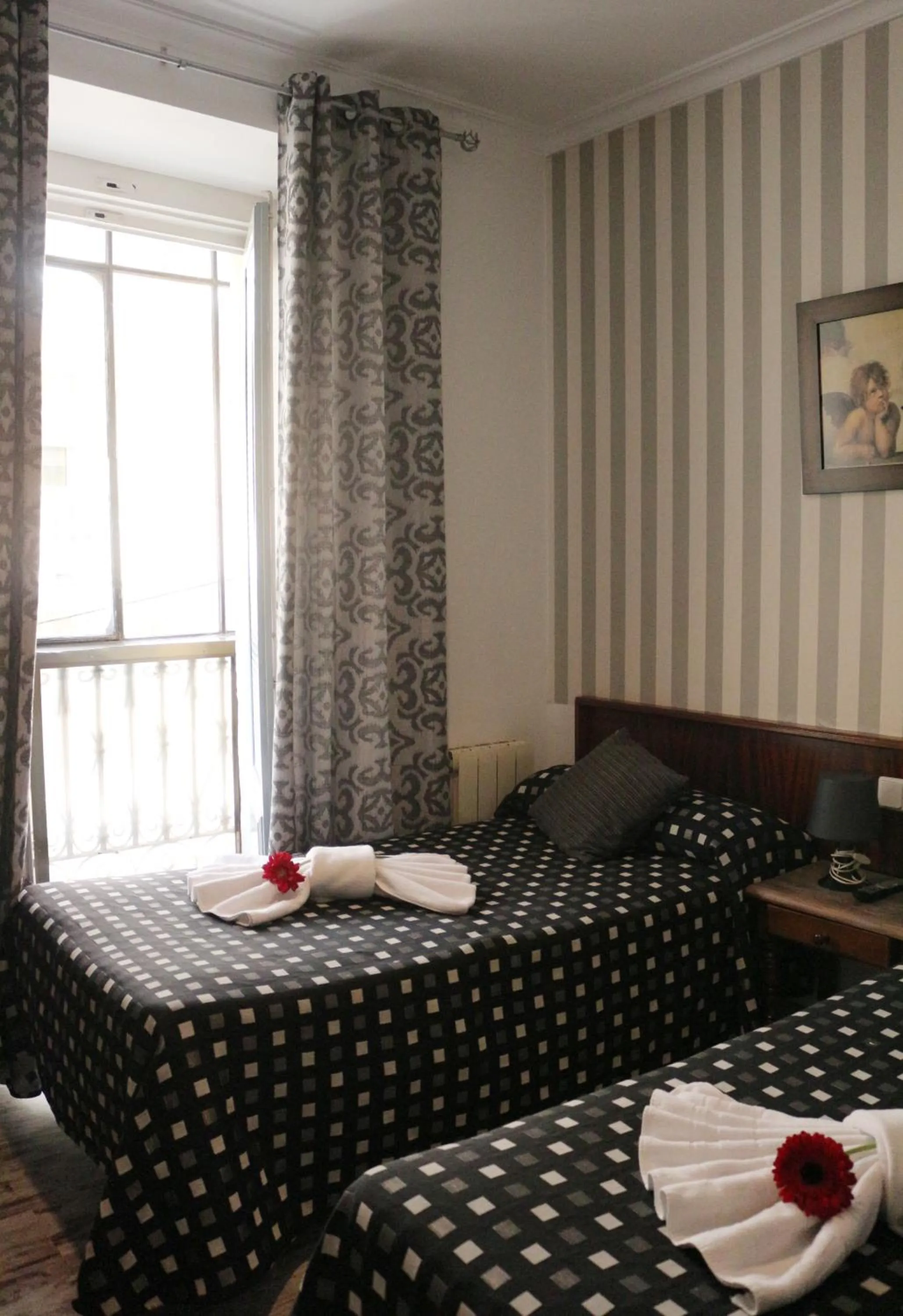 Photo of the whole room, Bed in Pensión San Isidro