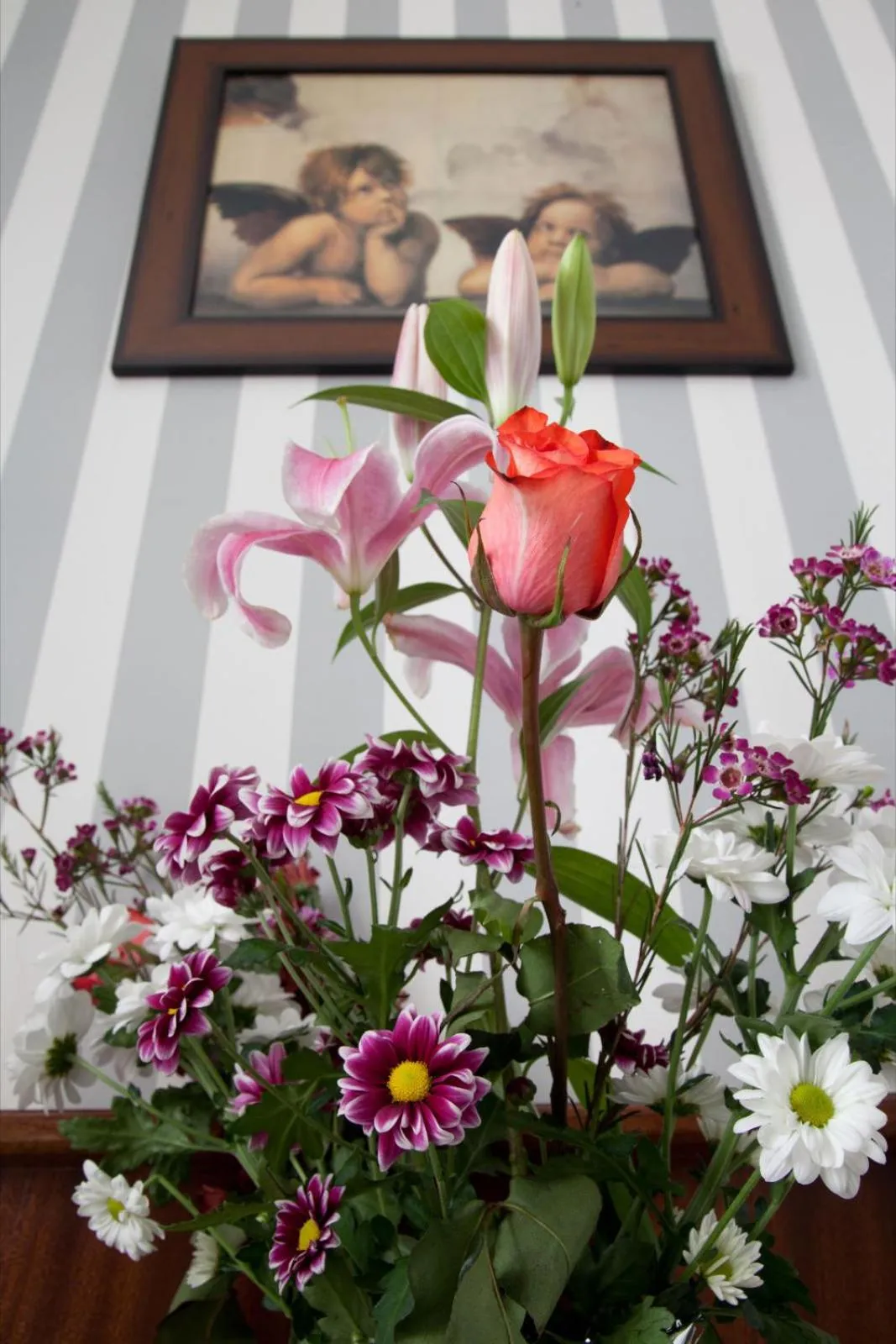 Decorative detail in Pensión San Isidro