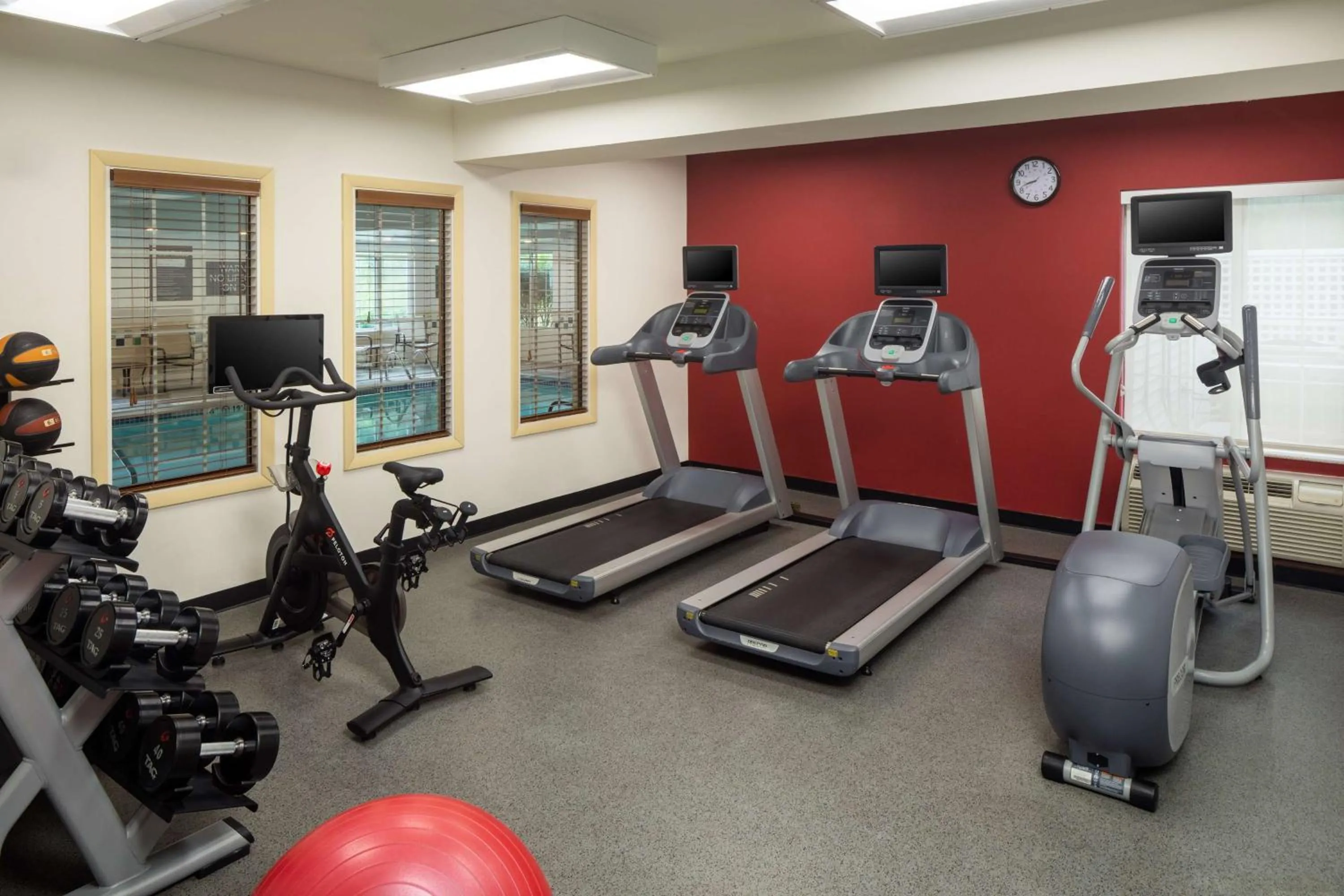 Fitness centre/facilities in Homewood Suites by Hilton Wallingford-Meriden