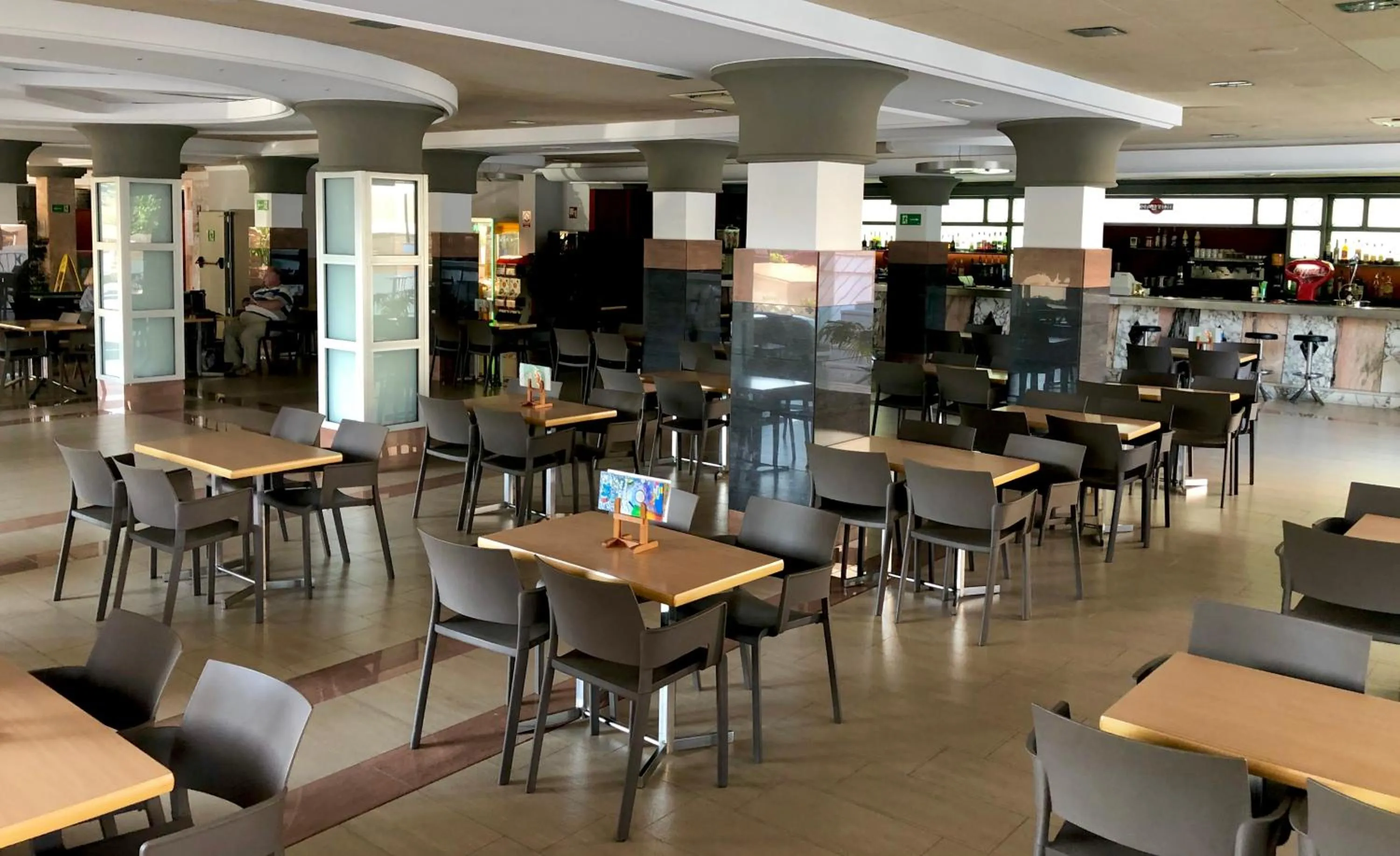 Lounge or bar in Hotel Reymar Playa