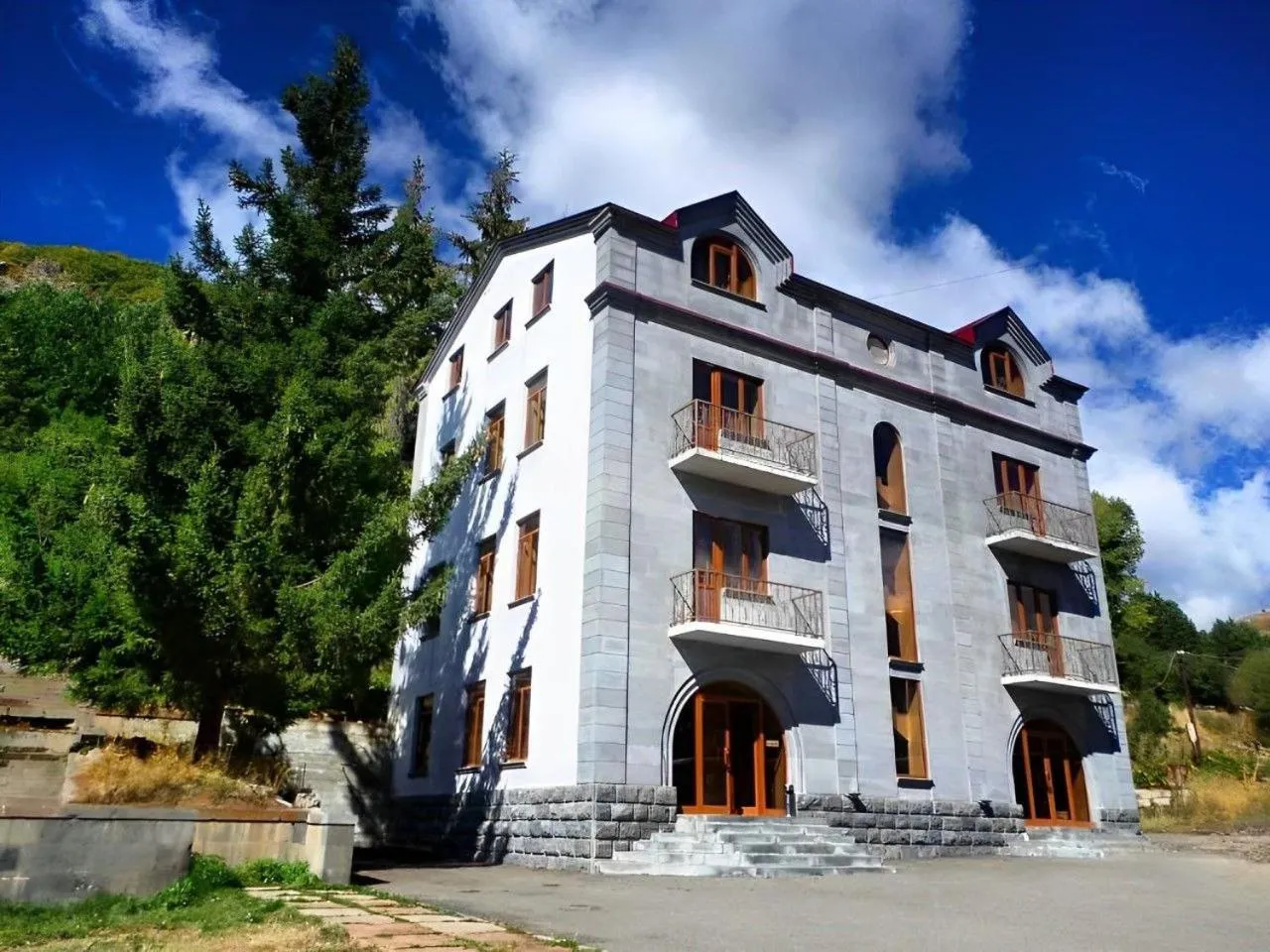 Jermuk Villa Imperial