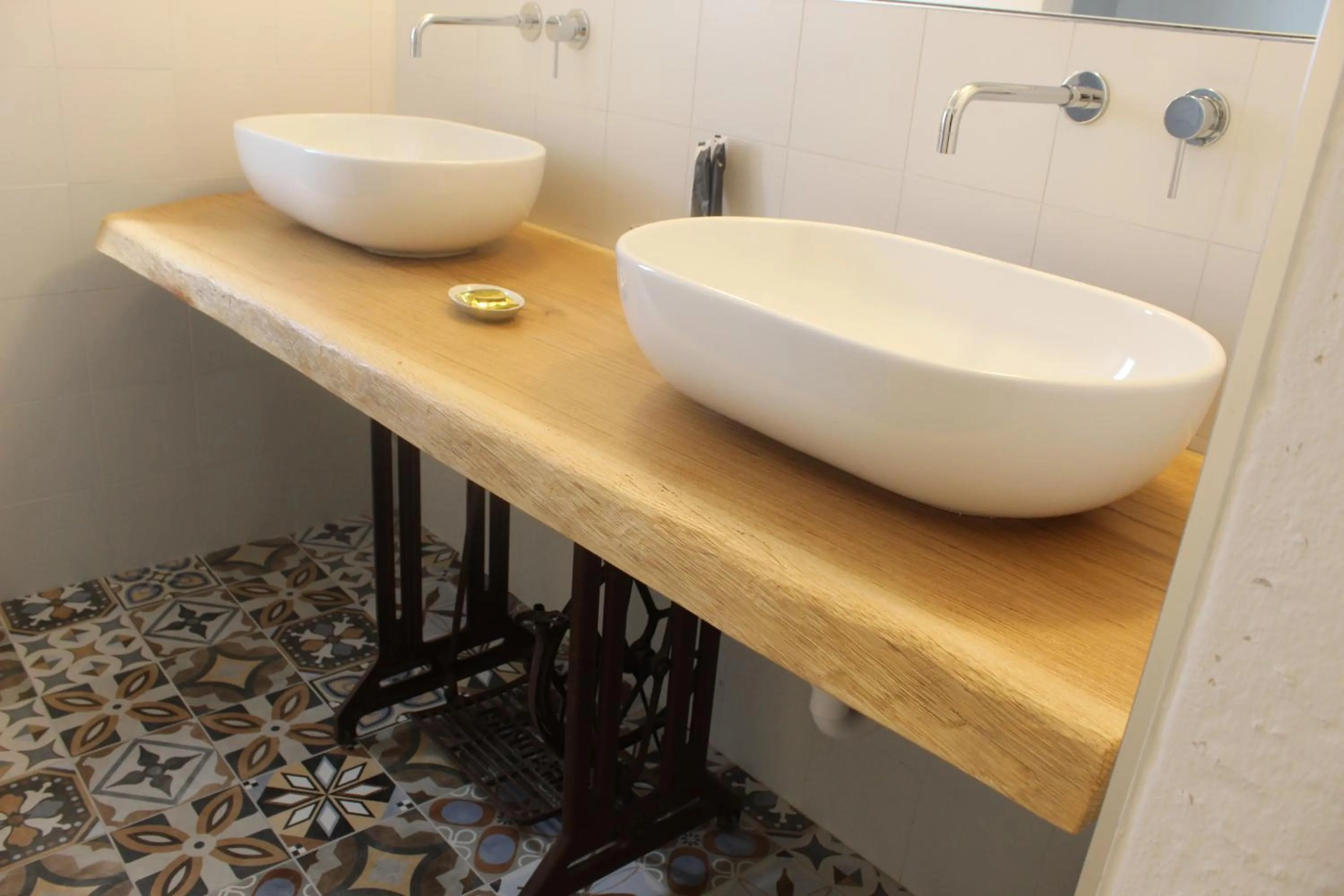 Bathroom in Le Origini