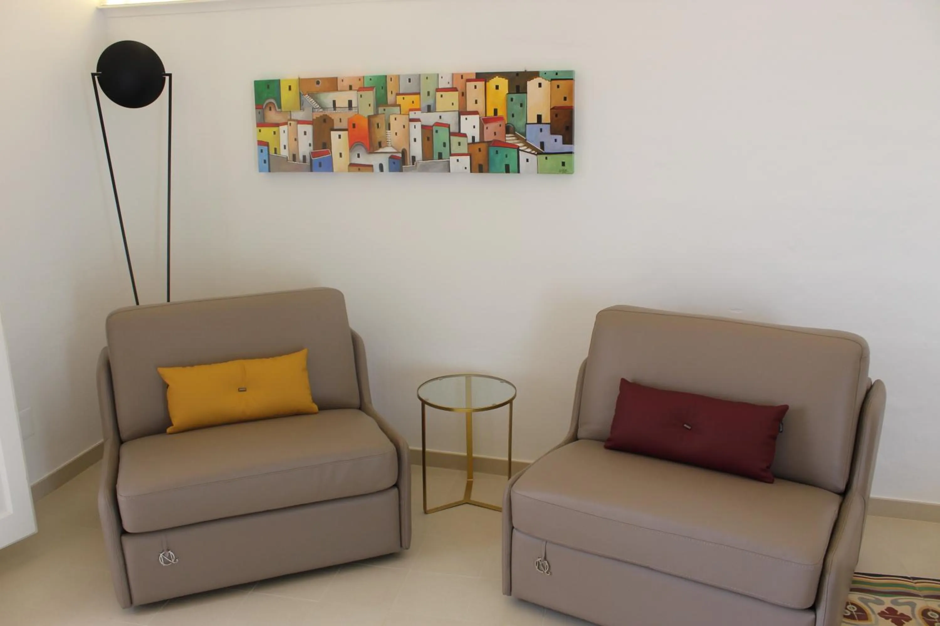 Decorative detail in Le Origini