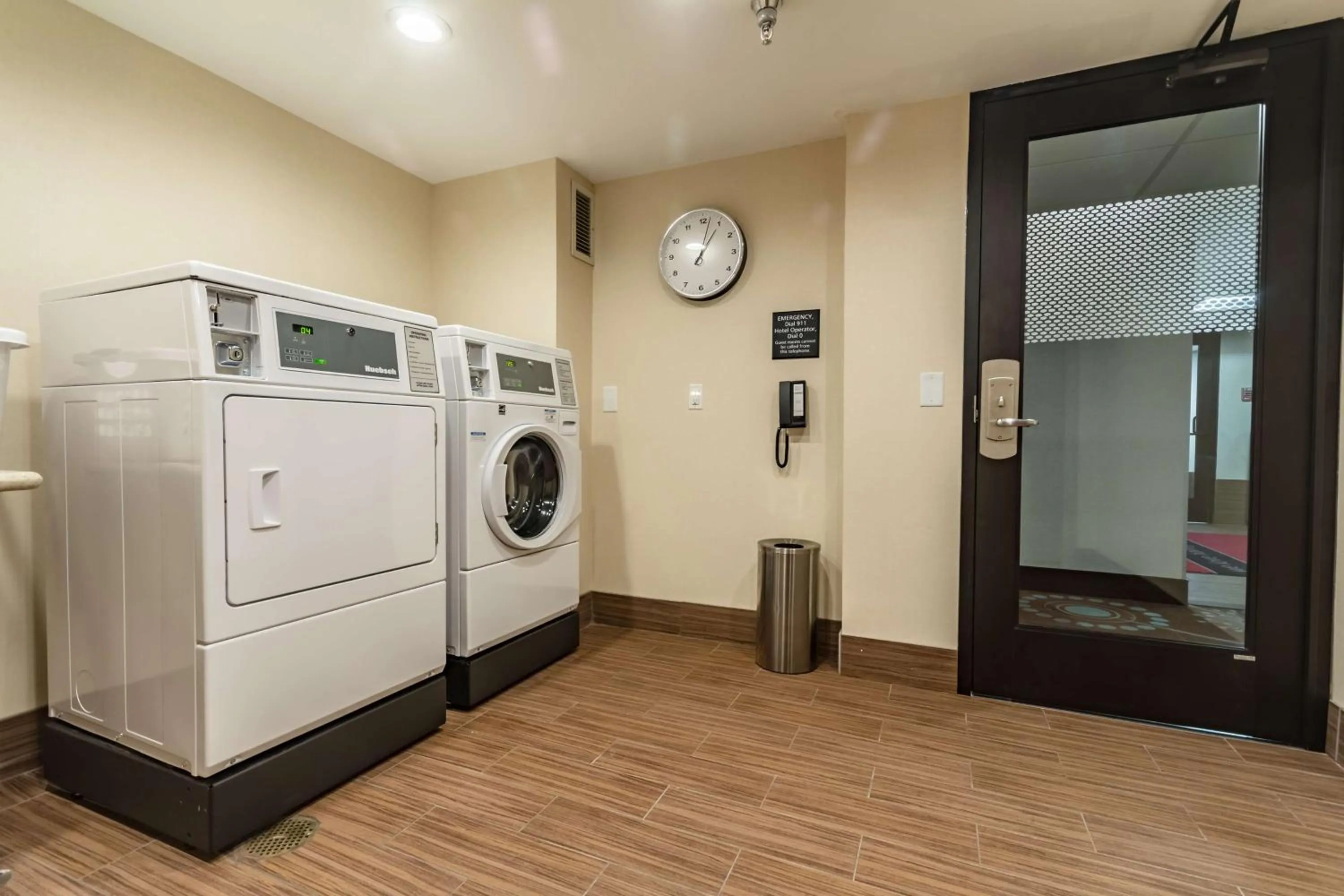 Property building in Hampton Inn Winchester-University/ Mall