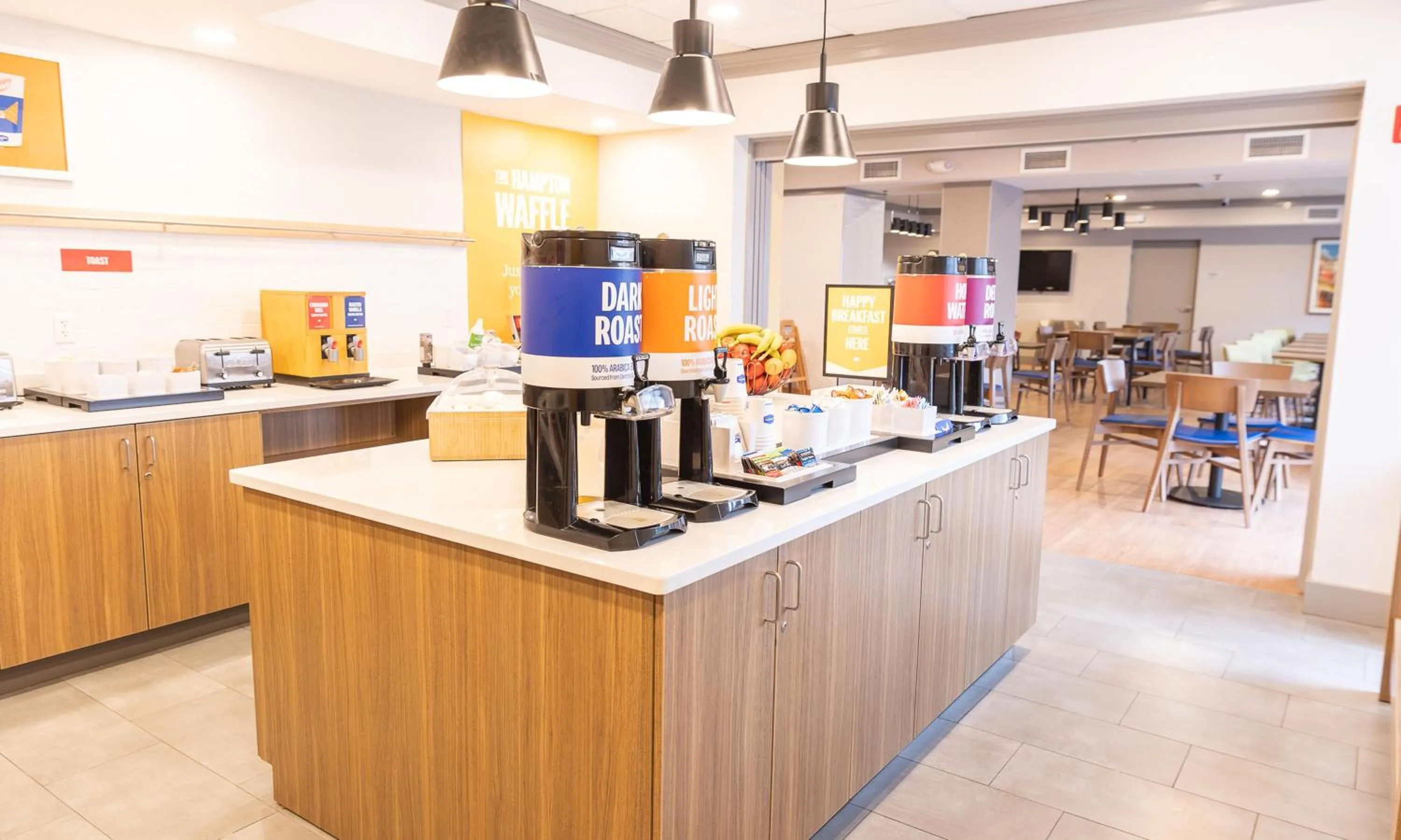 Breakfast in Hampton Inn Williamsport