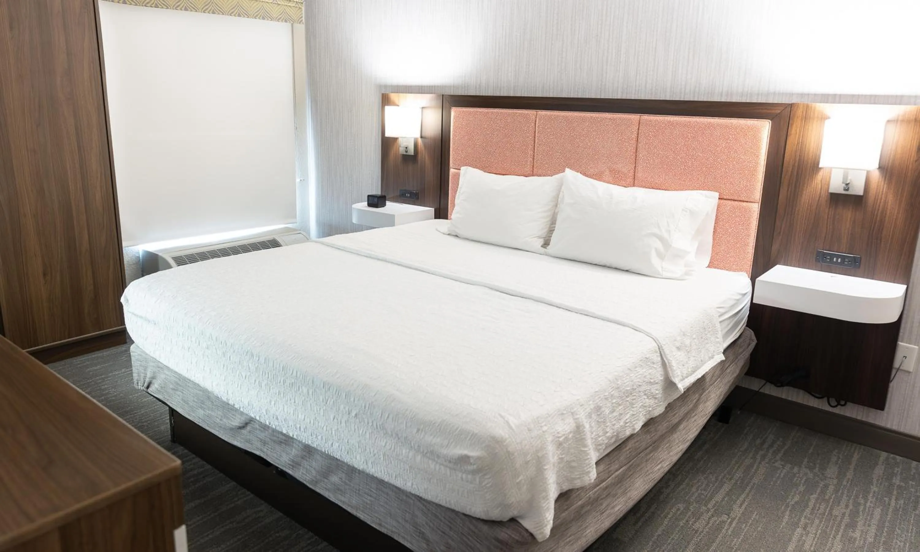 Bed in Hampton Inn Williamsport