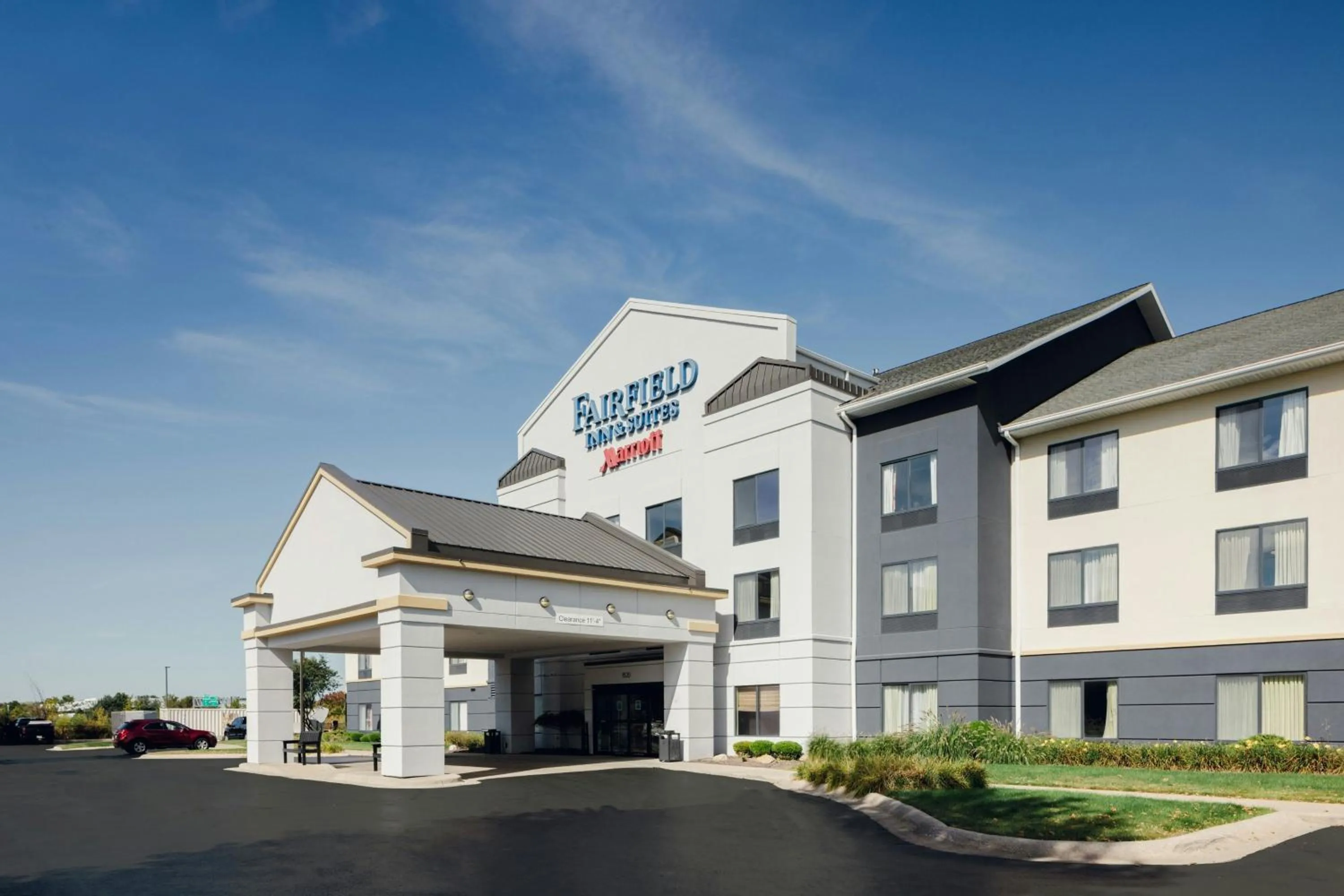 Property building in Fairfield Inn & Suites by Marriott Muskegon Norton Shores