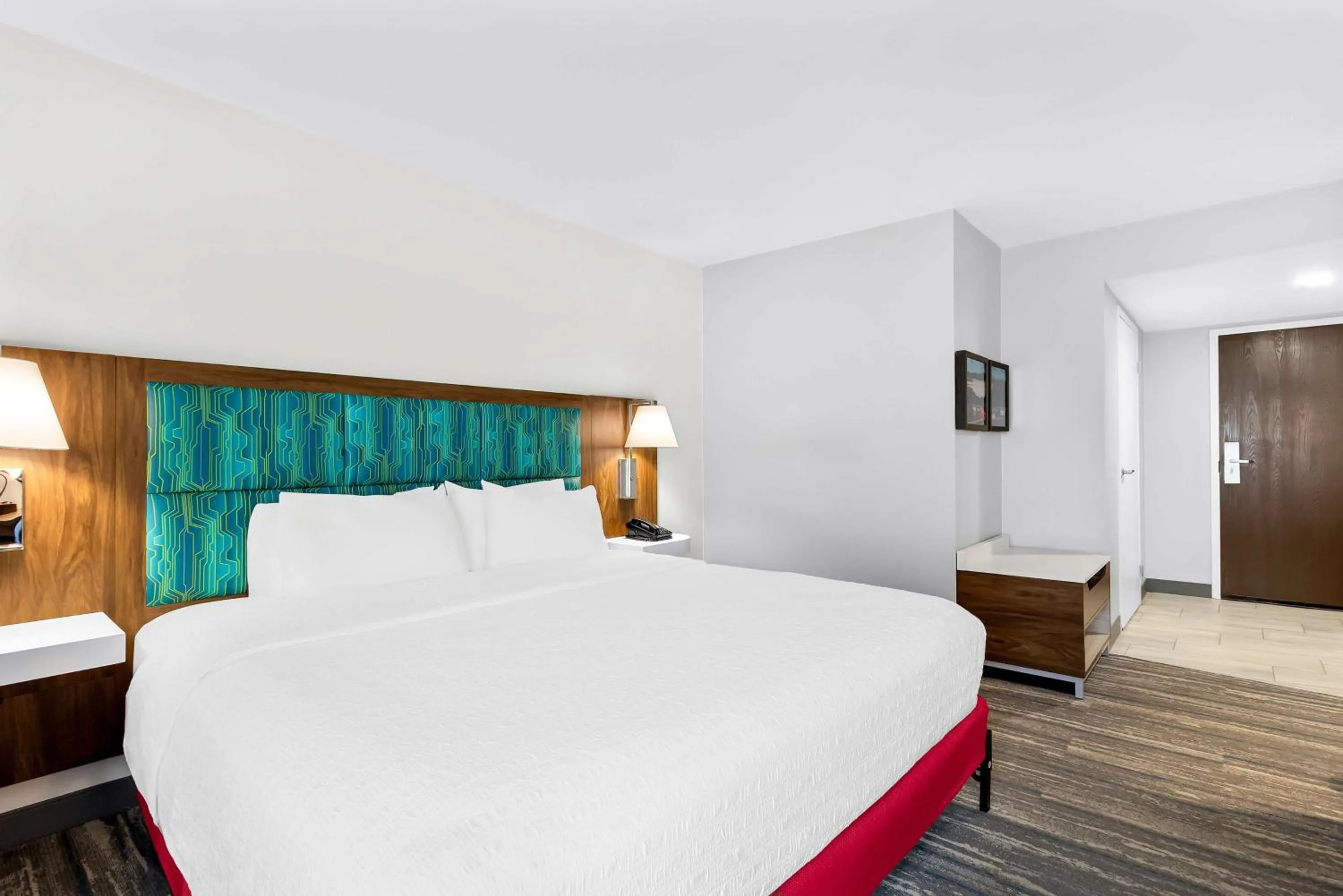 Bed in Hampton Inn Washington