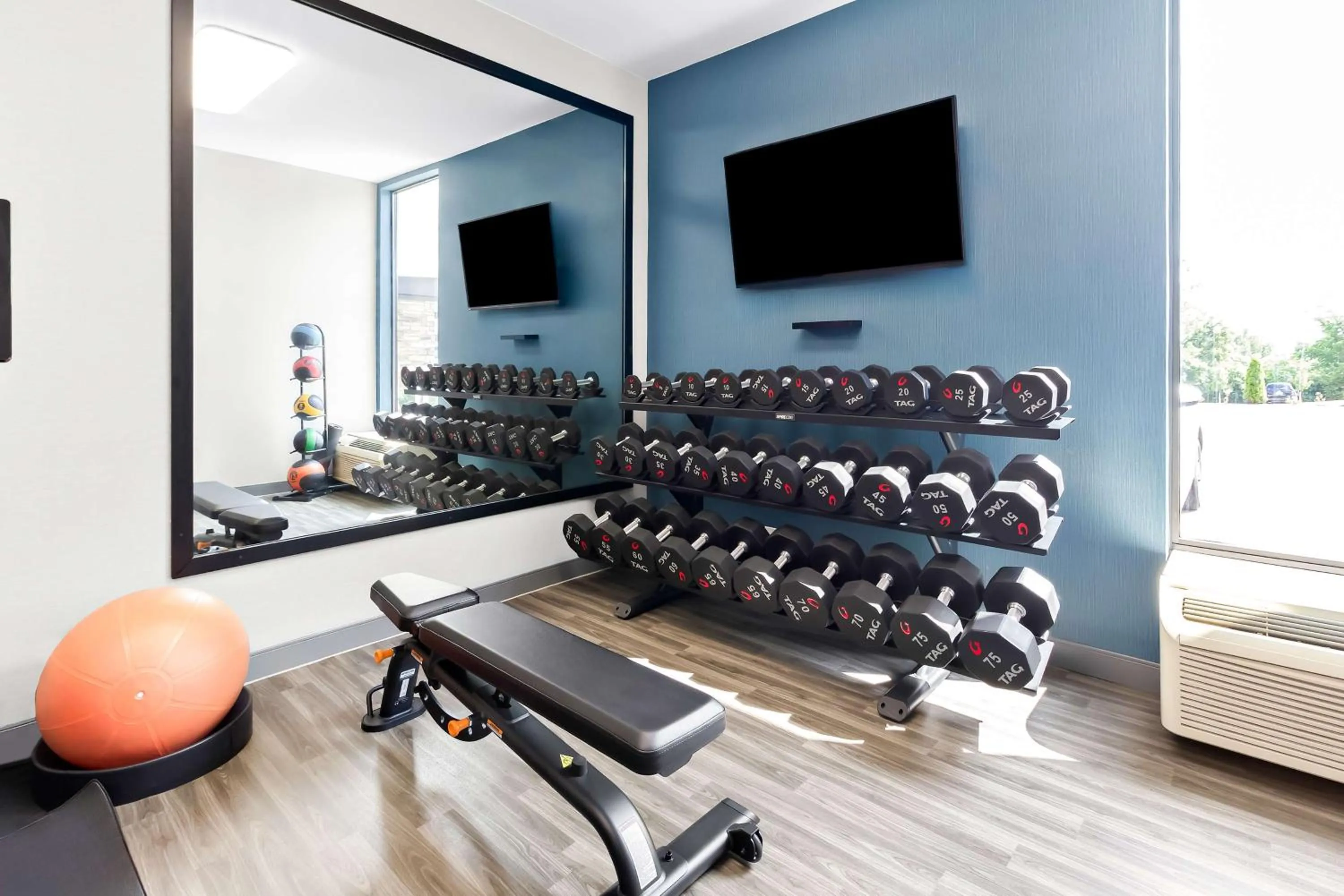Fitness centre/facilities in Hampton Inn Washington