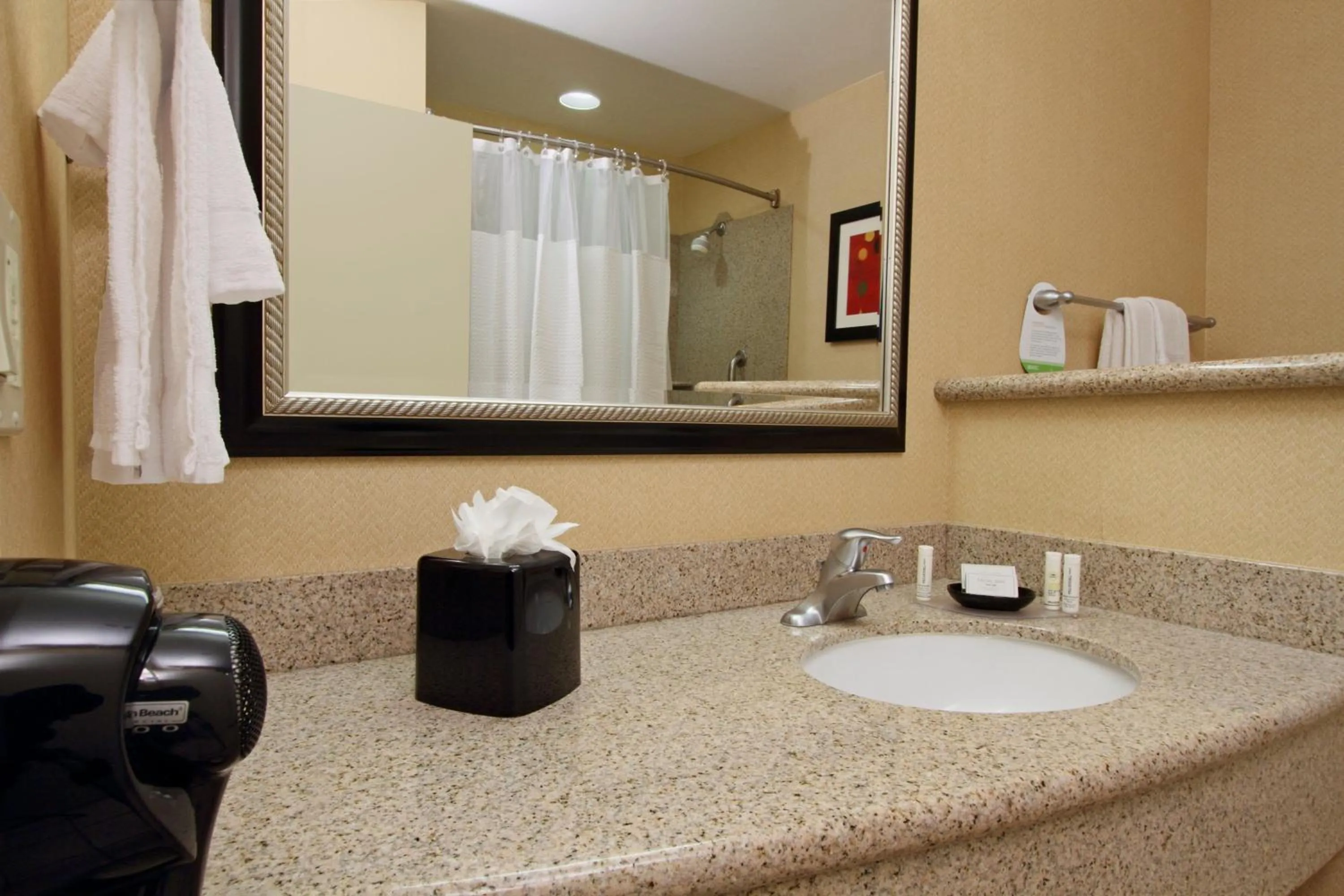 Bathroom in Courtyard by Marriott St. George