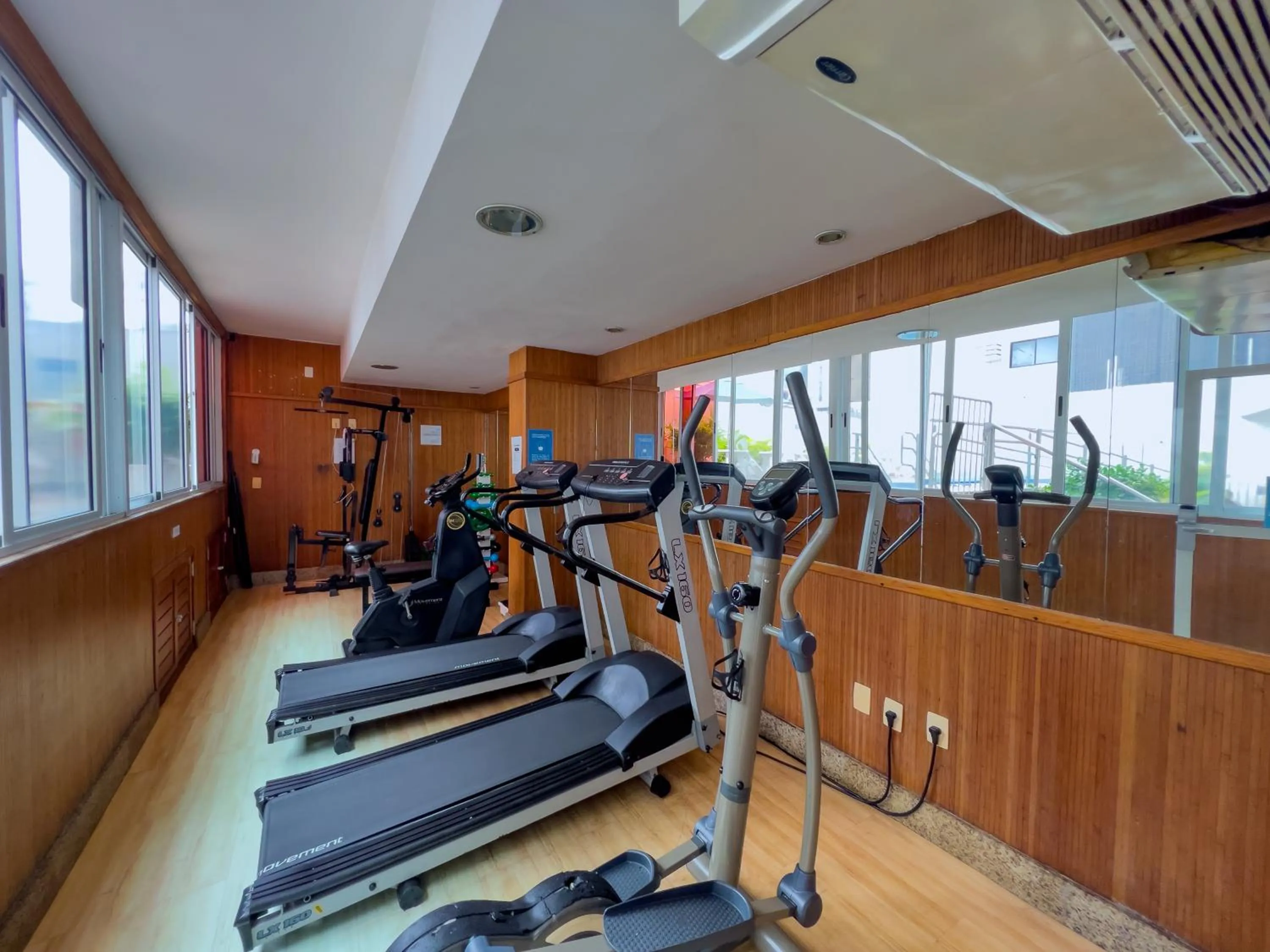 Fitness centre/facilities in Praiamar Express Hotel