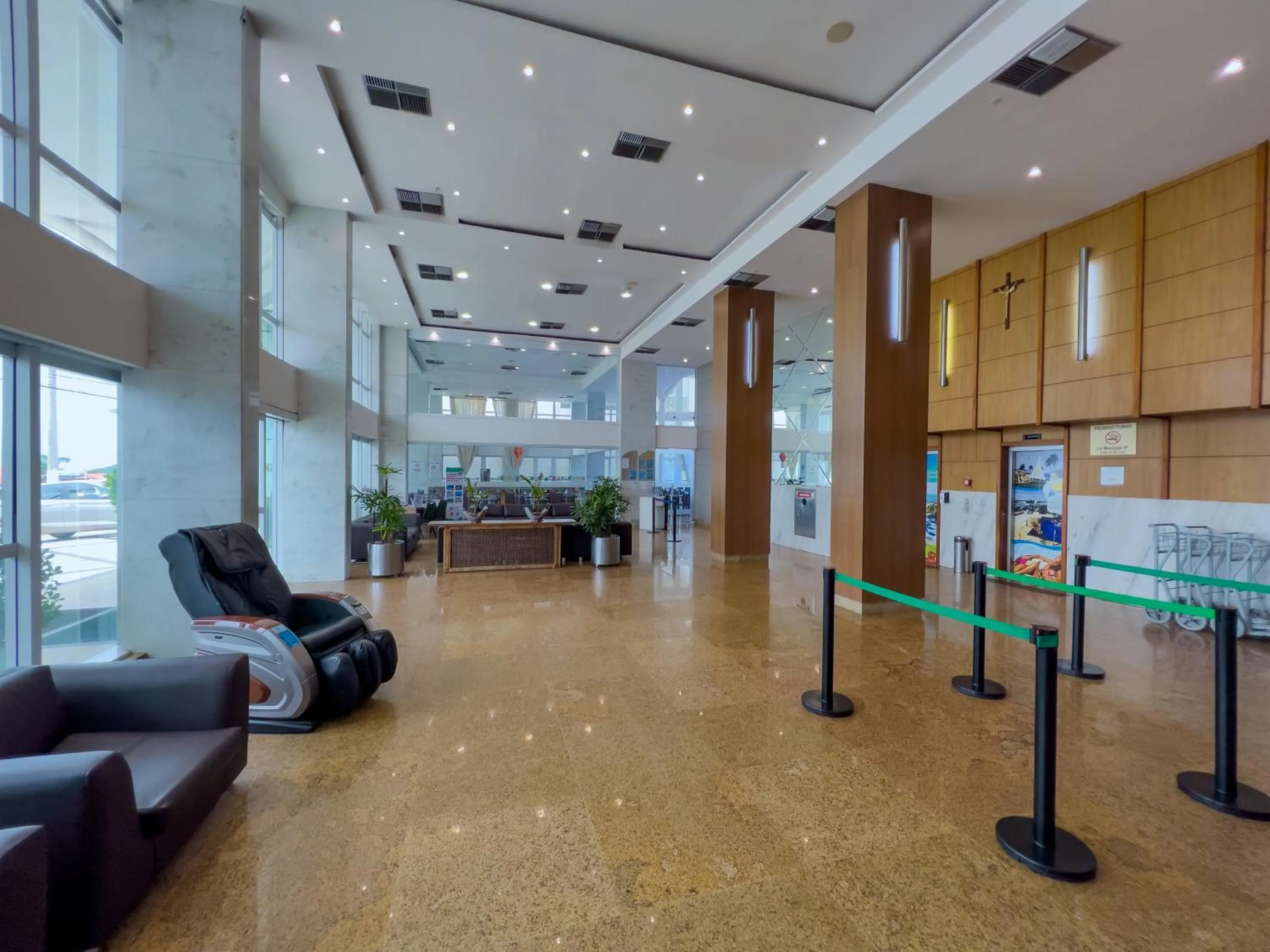 Lobby or reception in Praiamar Express Hotel
