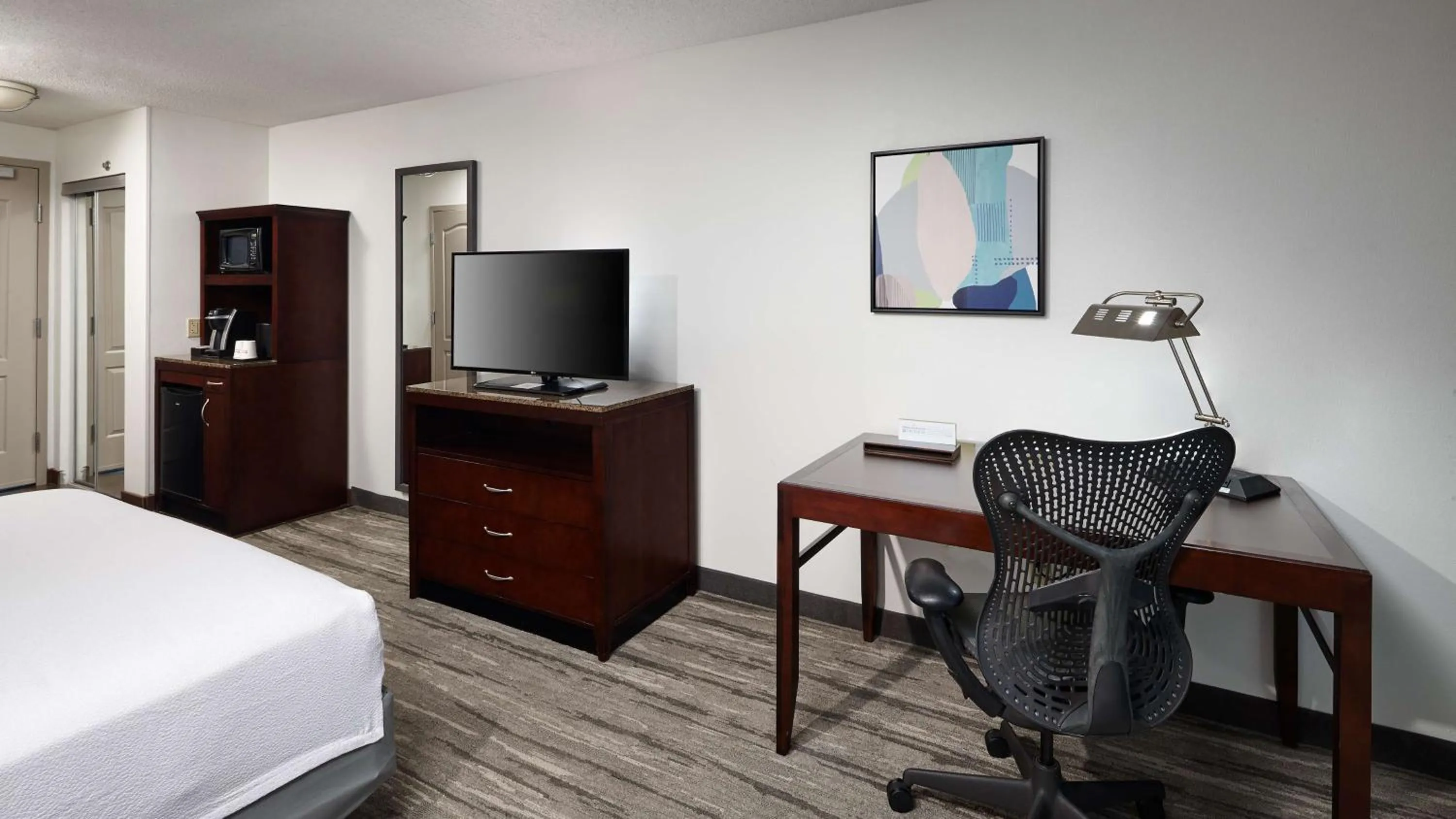 Bedroom, Bed in Hilton Garden Inn Merrillville