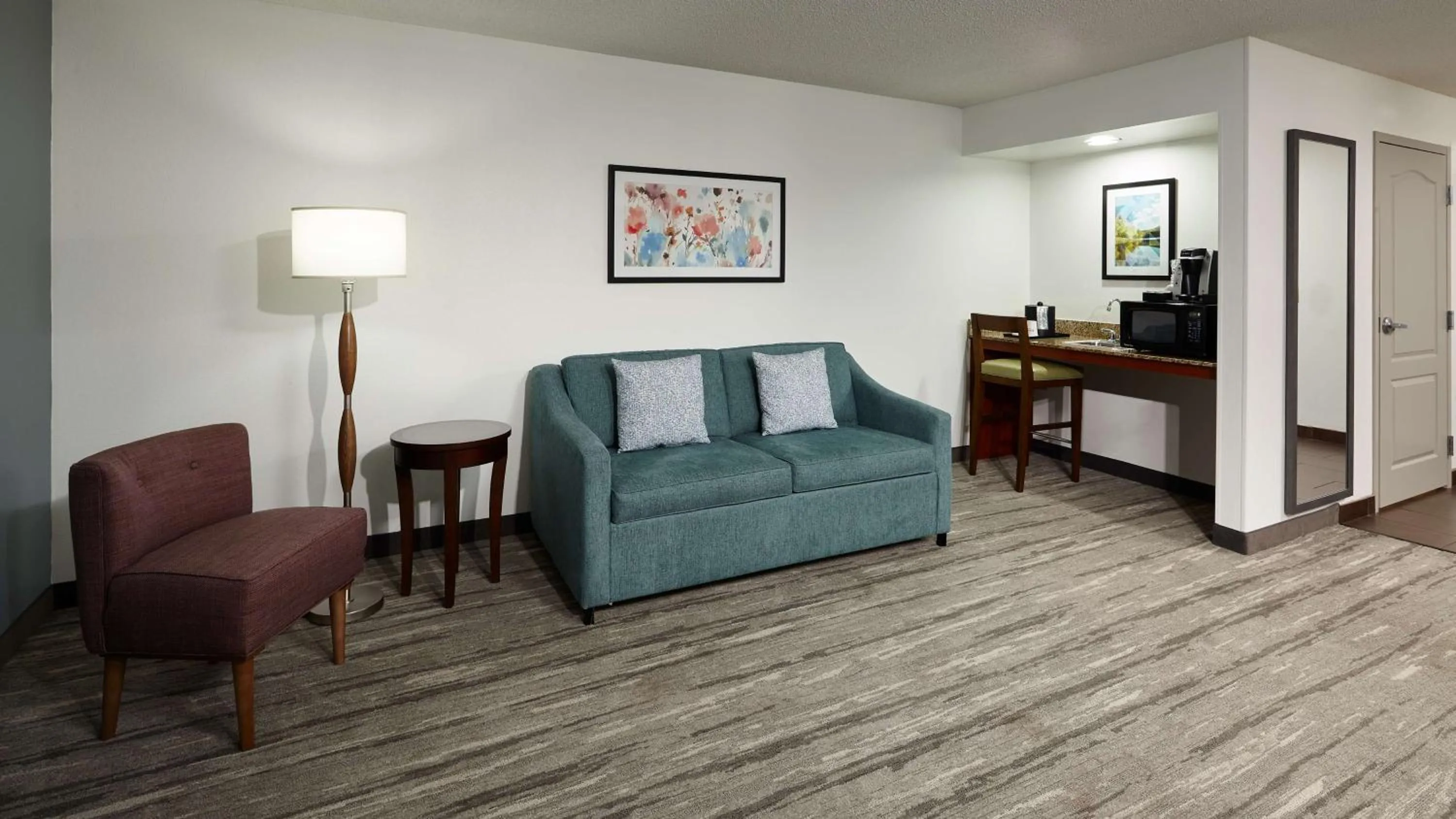 Living room in Hilton Garden Inn Merrillville