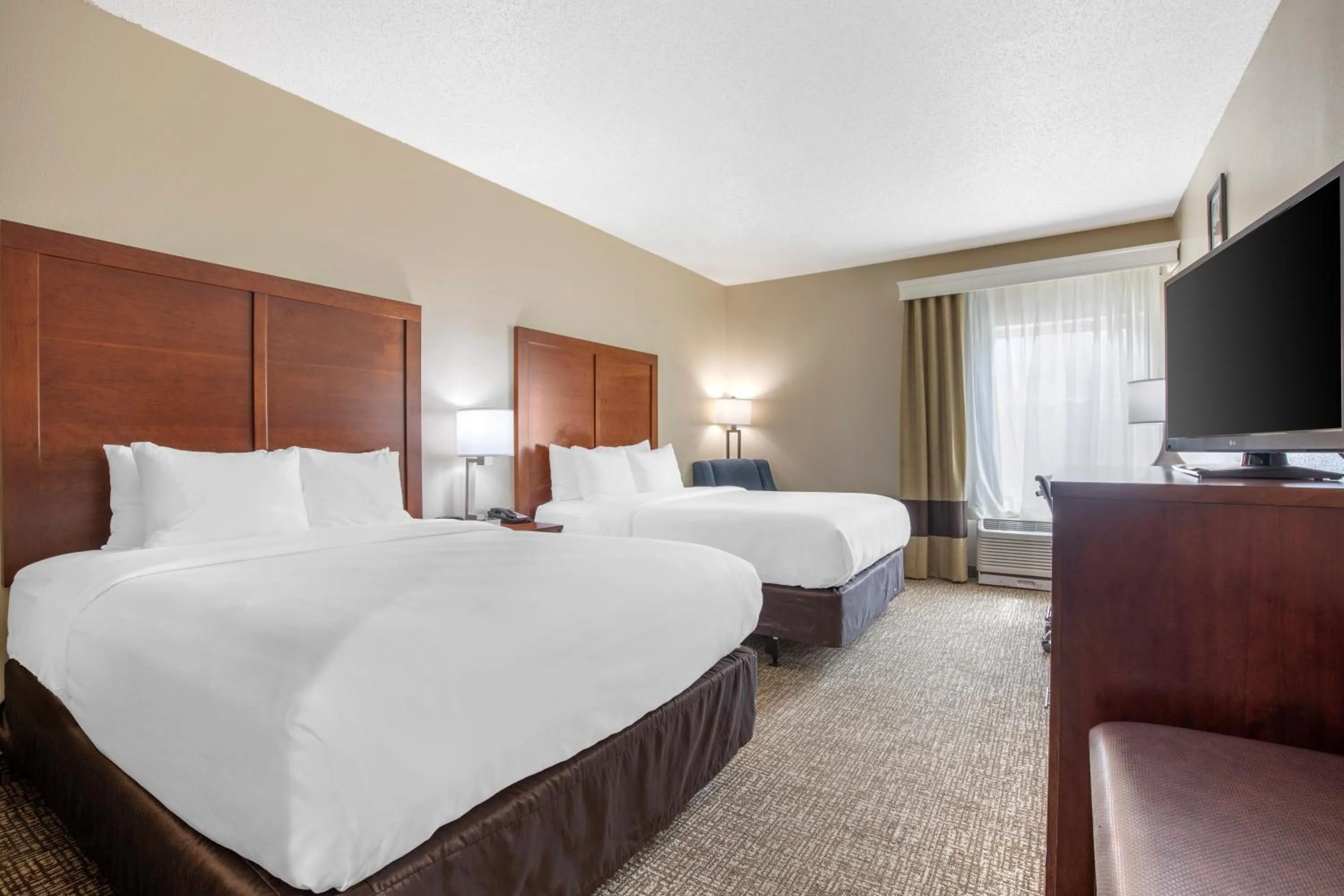 Bed in Comfort Inn & Suites Temple - Medical Center