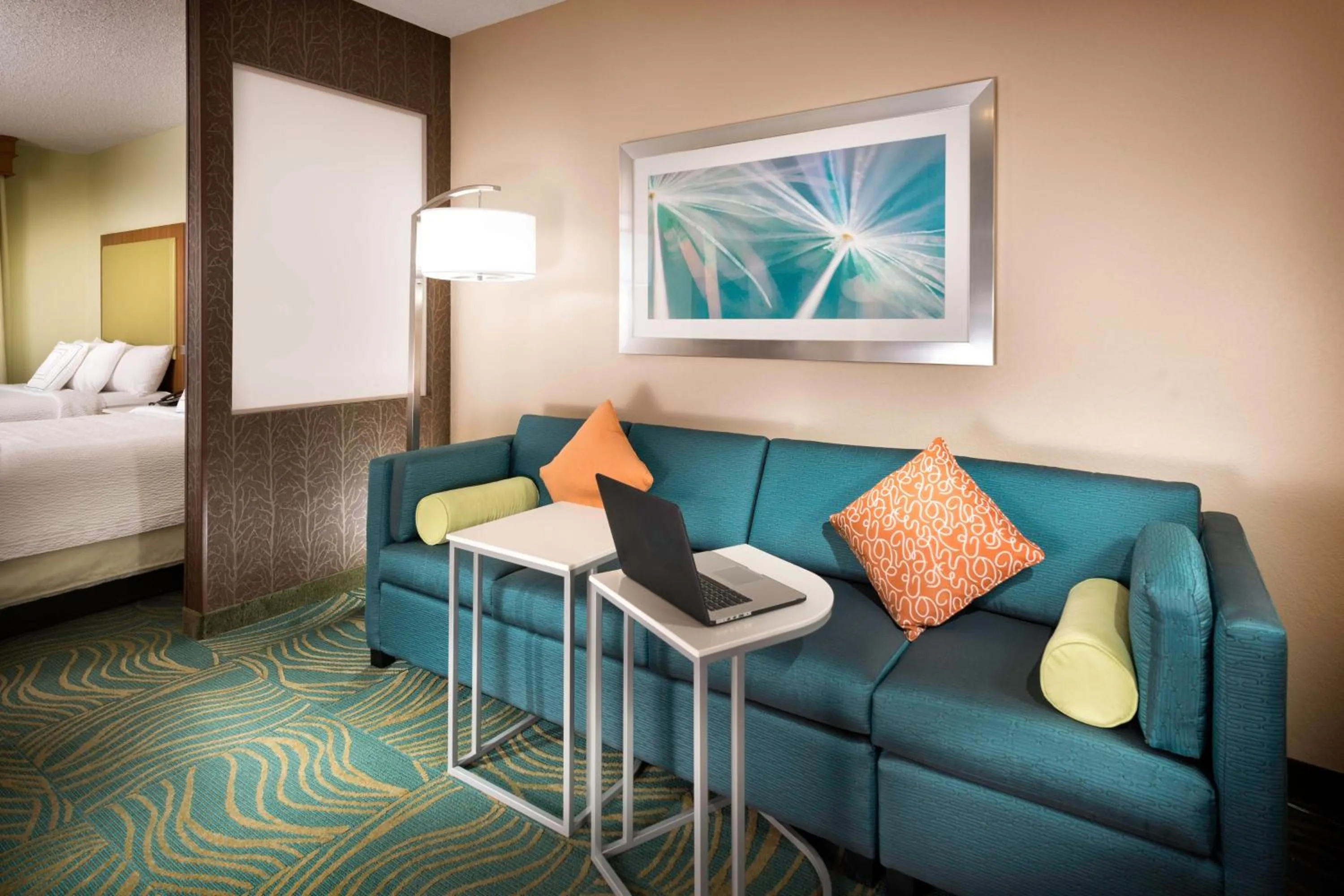 Living room, Bed in SpringHill Suites by Marriott Bentonville