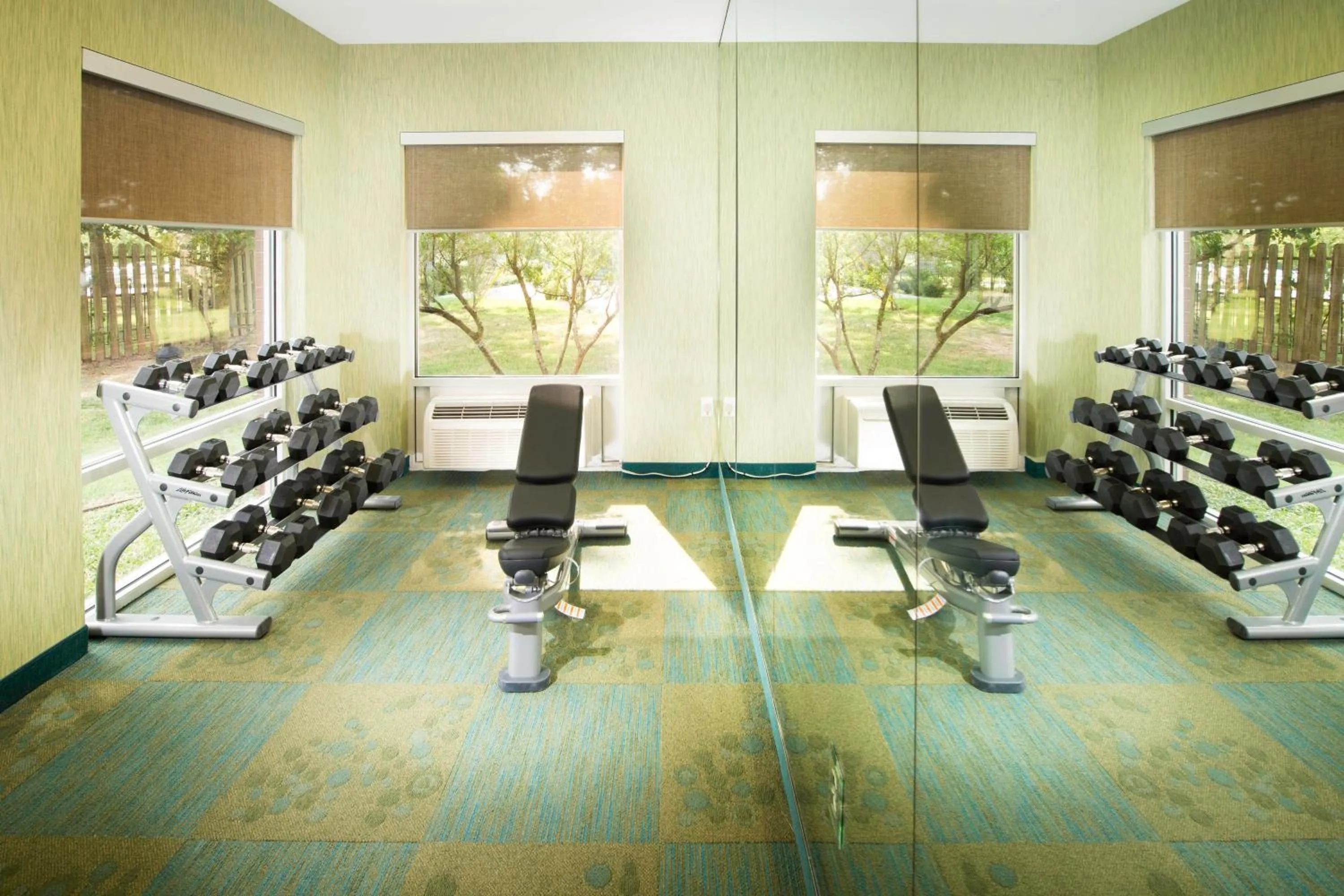 Fitness centre/facilities in SpringHill Suites by Marriott Bentonville