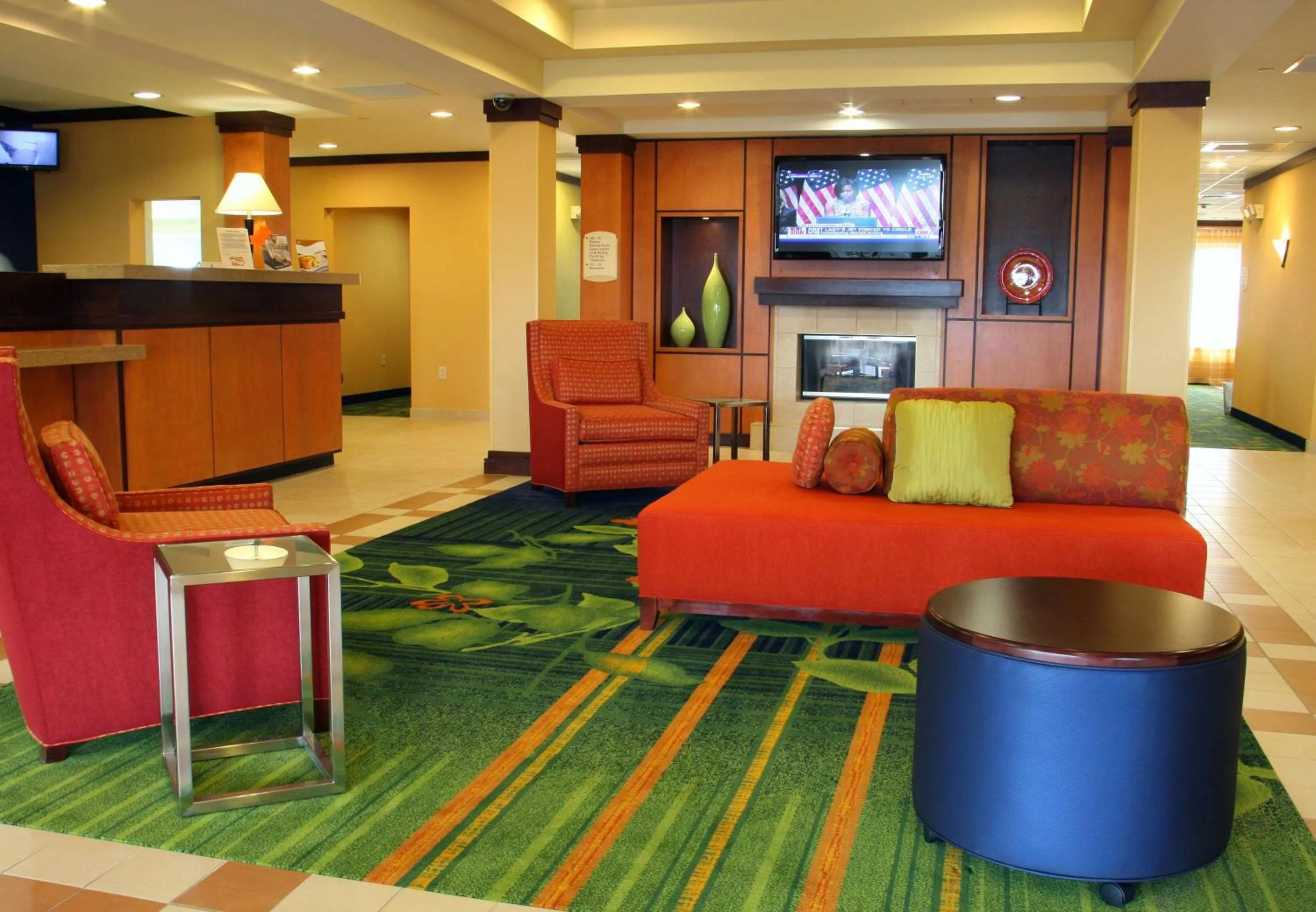Lobby or reception in Fairfield Inn and Suites by Marriott Marion