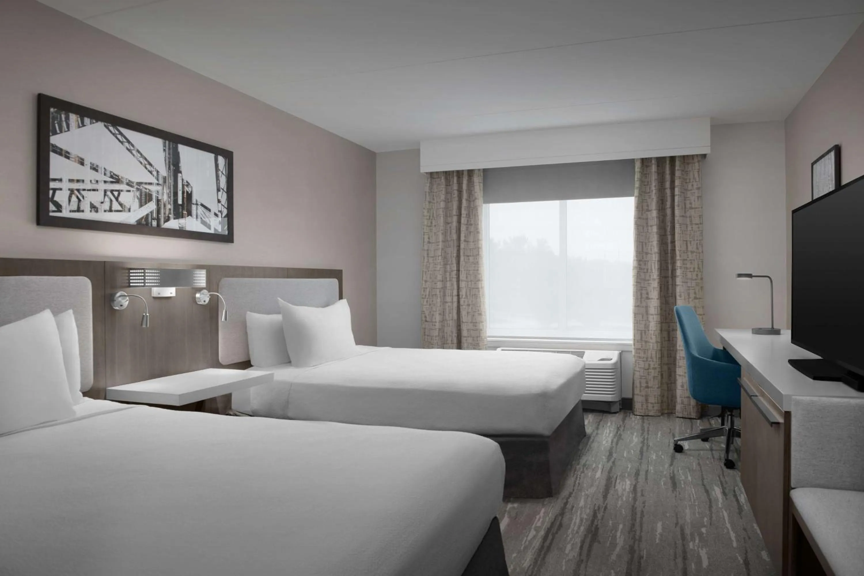 Bed in Hilton Garden Inn West Lafayette Wabash Landing