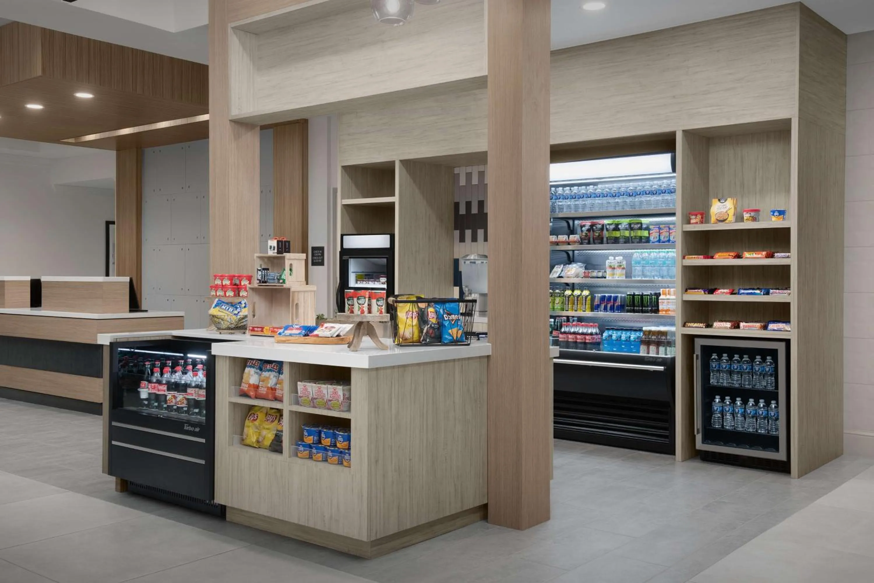 Restaurant/places to eat in Hilton Garden Inn West Lafayette Wabash Landing