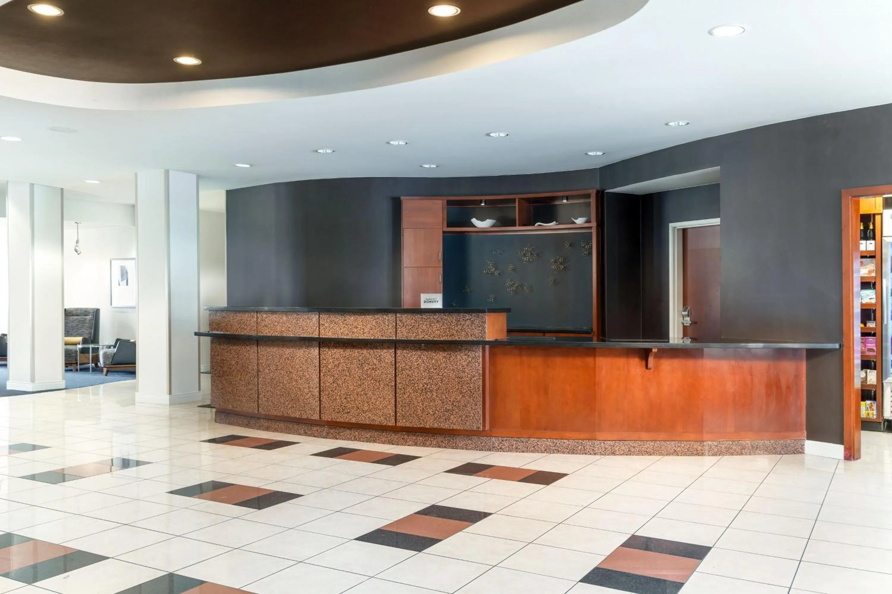 Lobby or reception in Courtyard by Marriott Ontario Rancho Cucamonga