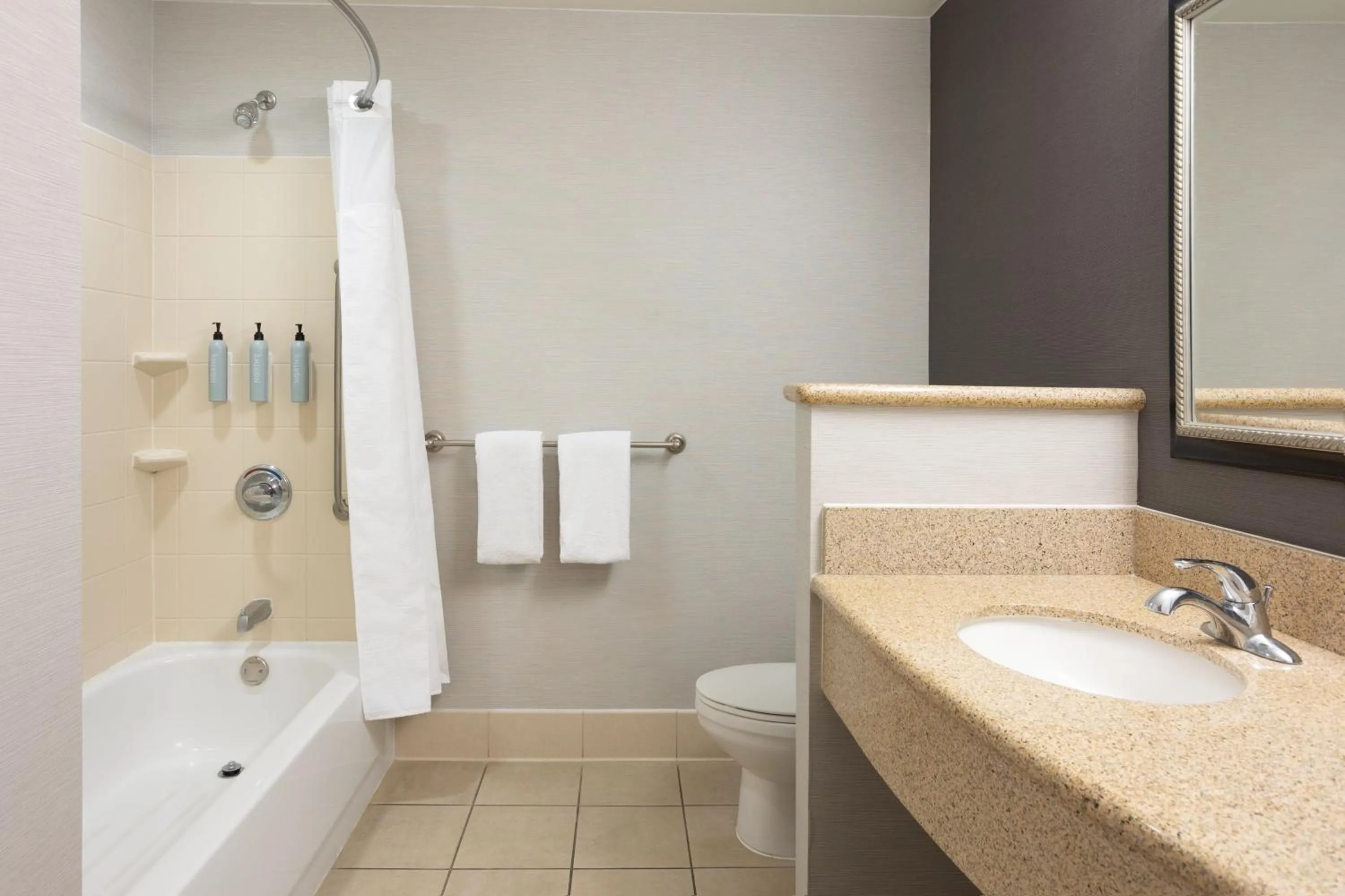 Bathroom in Courtyard by Marriott Ontario Rancho Cucamonga
