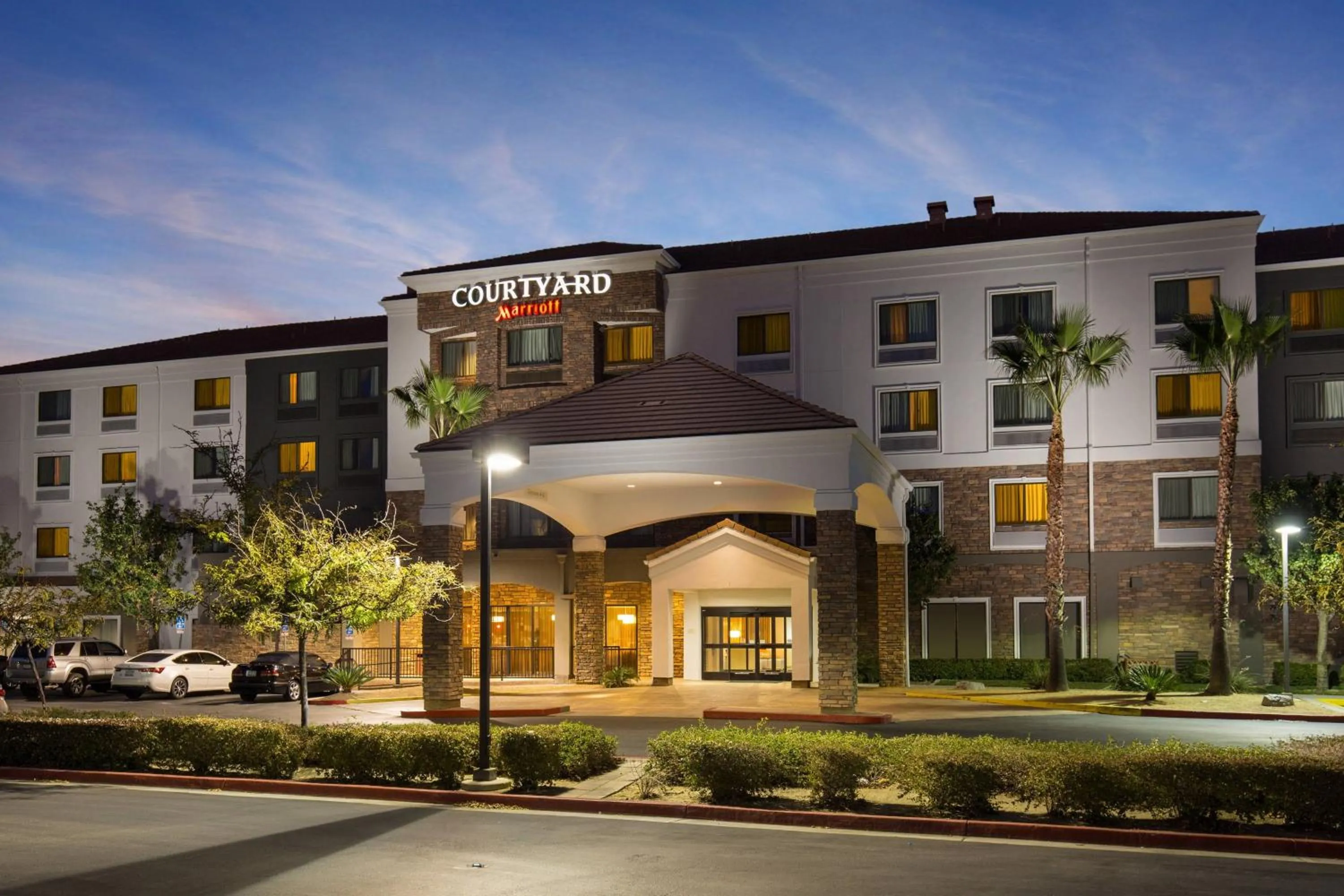 Property building in Courtyard by Marriott Ontario Rancho Cucamonga