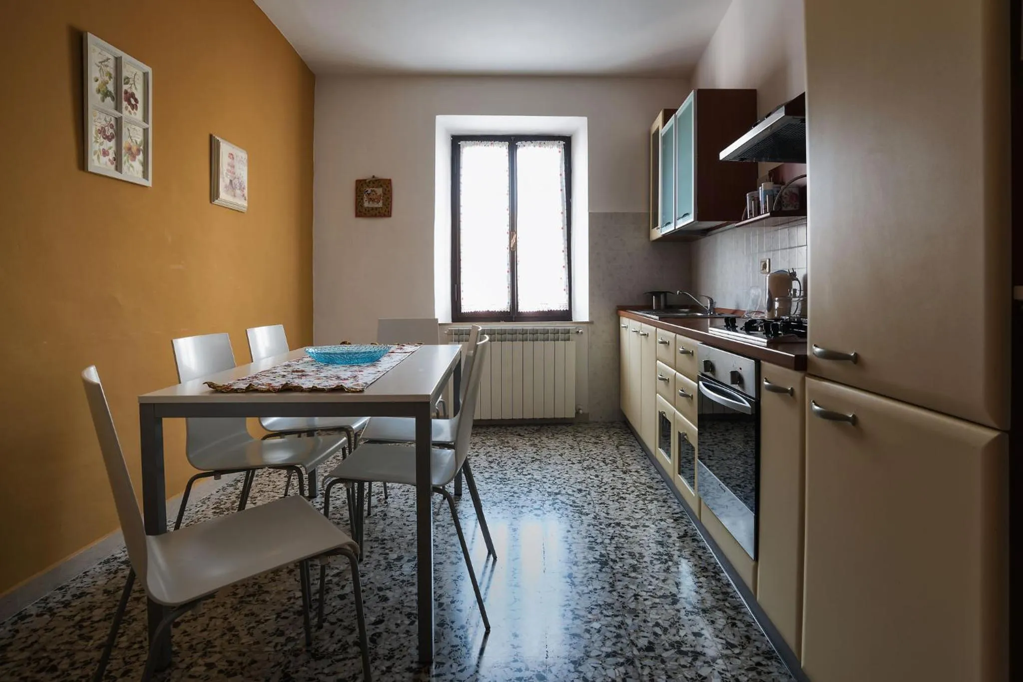 Kitchen or kitchenette in Bellarmino Boutique Apartments, Montepulciano