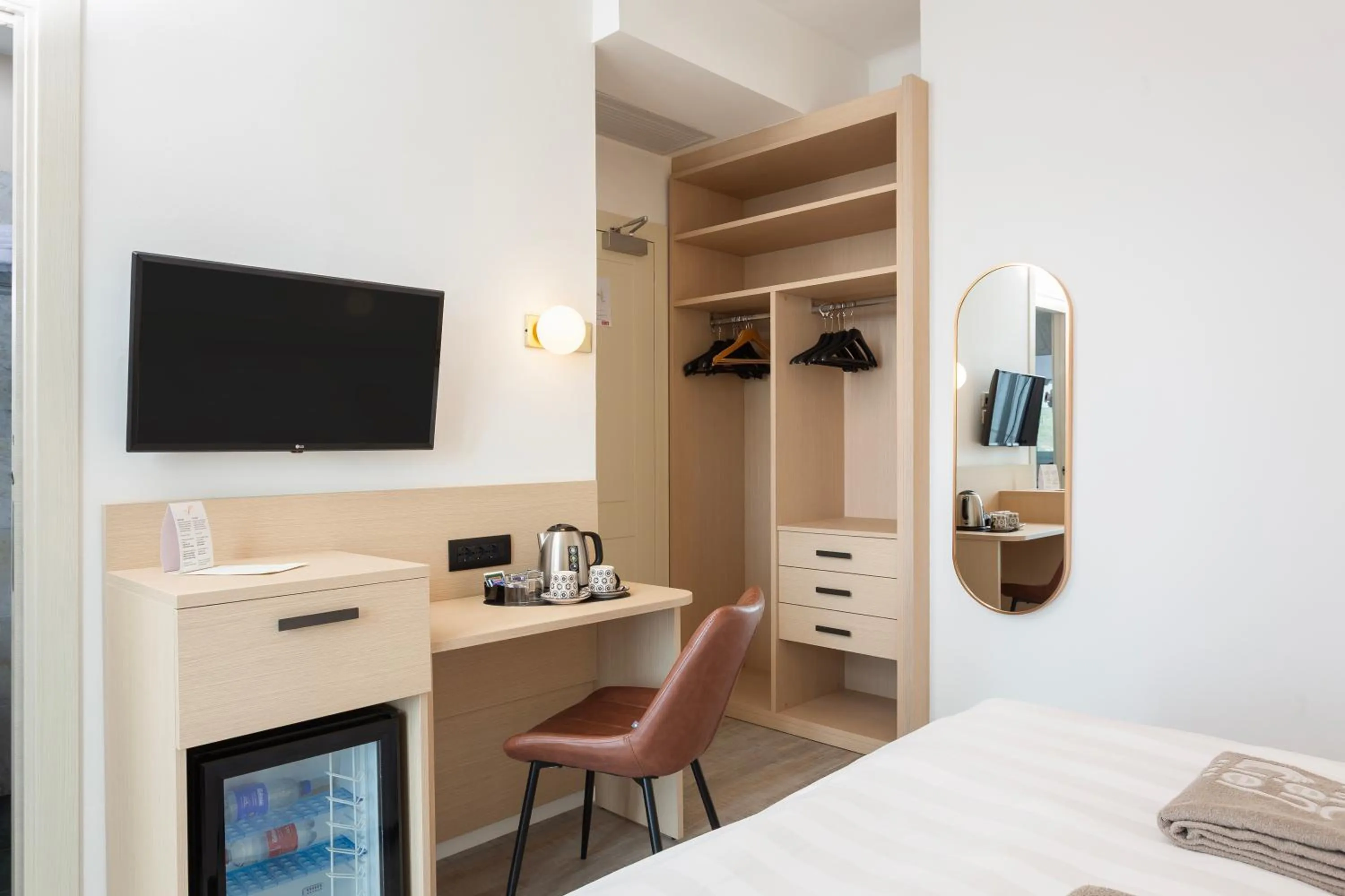 Bed in Hotel Arc En Ciel