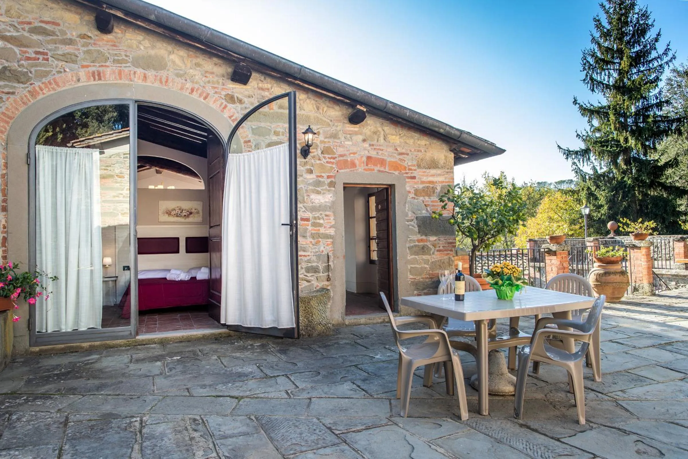 Balcony/Terrace in hu Norcenni Girasole village