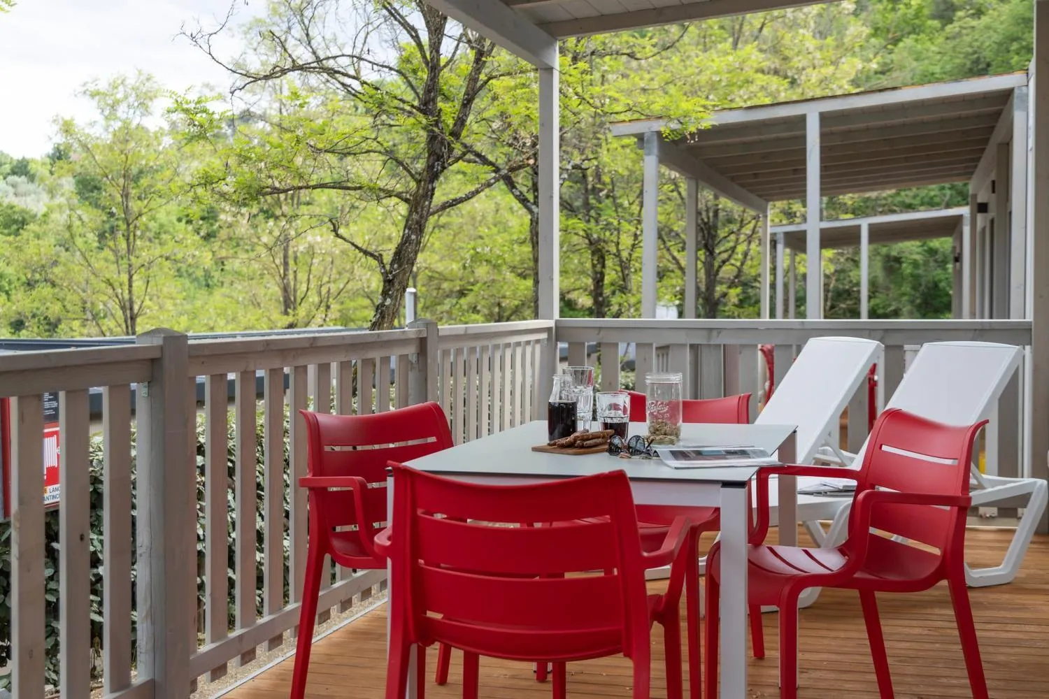 hu Norcenni Girasole village