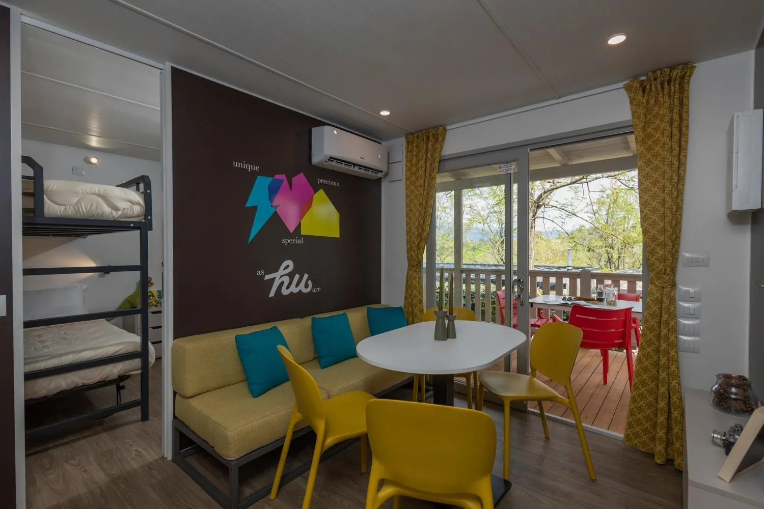 hu Norcenni Girasole village