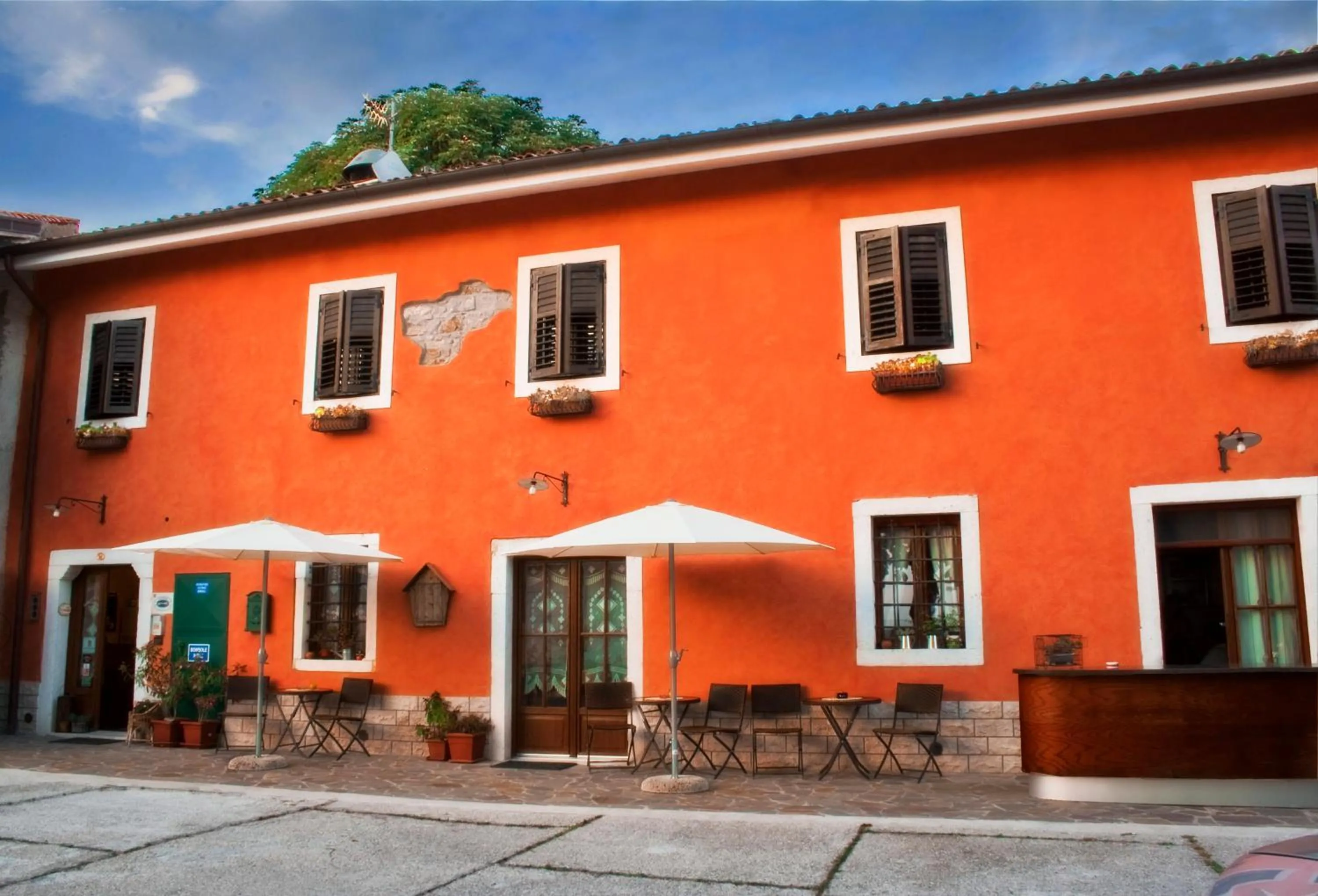 Facade/entrance in Hotel La Fontana