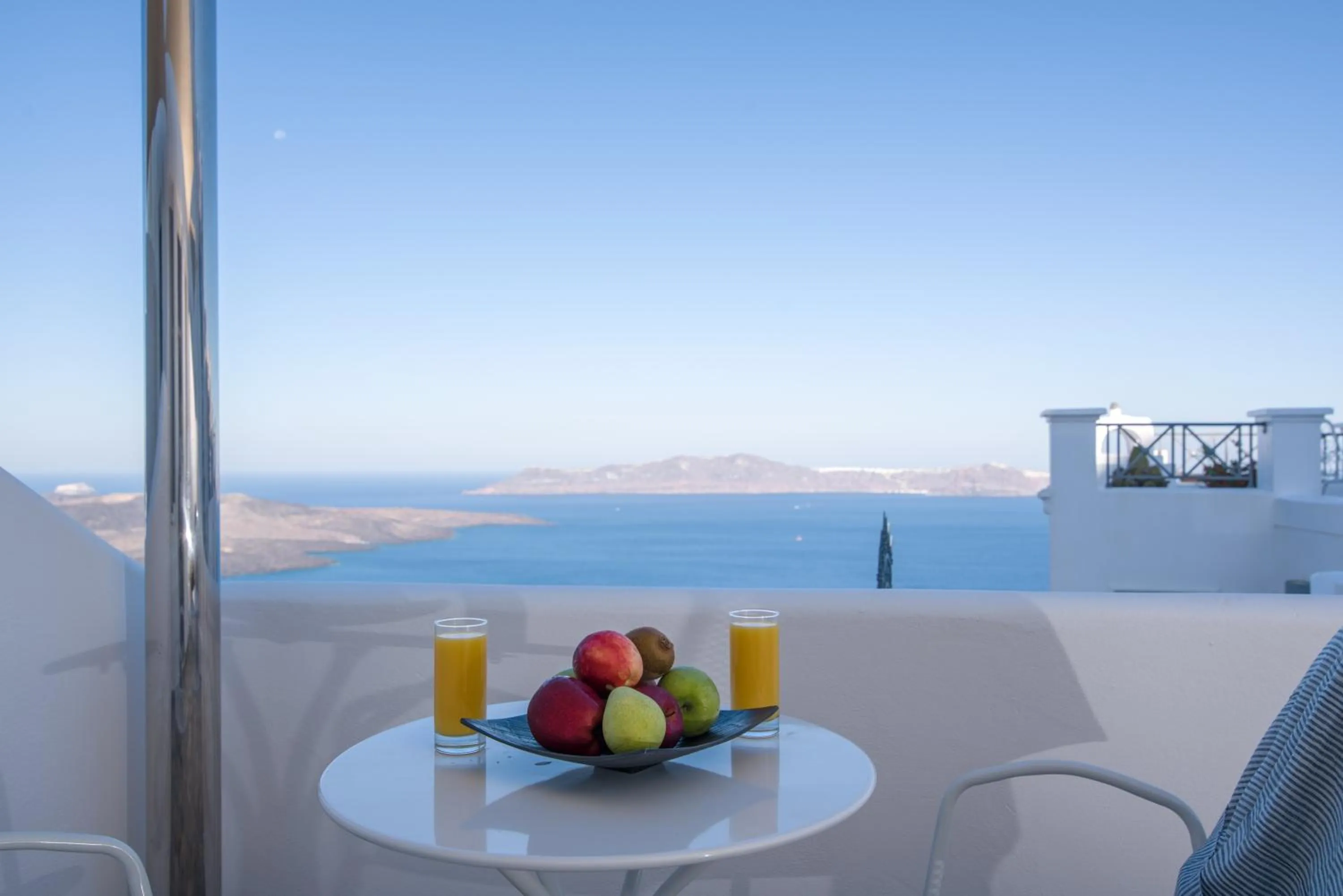 Balcony/Terrace in Angel Luxury Suites