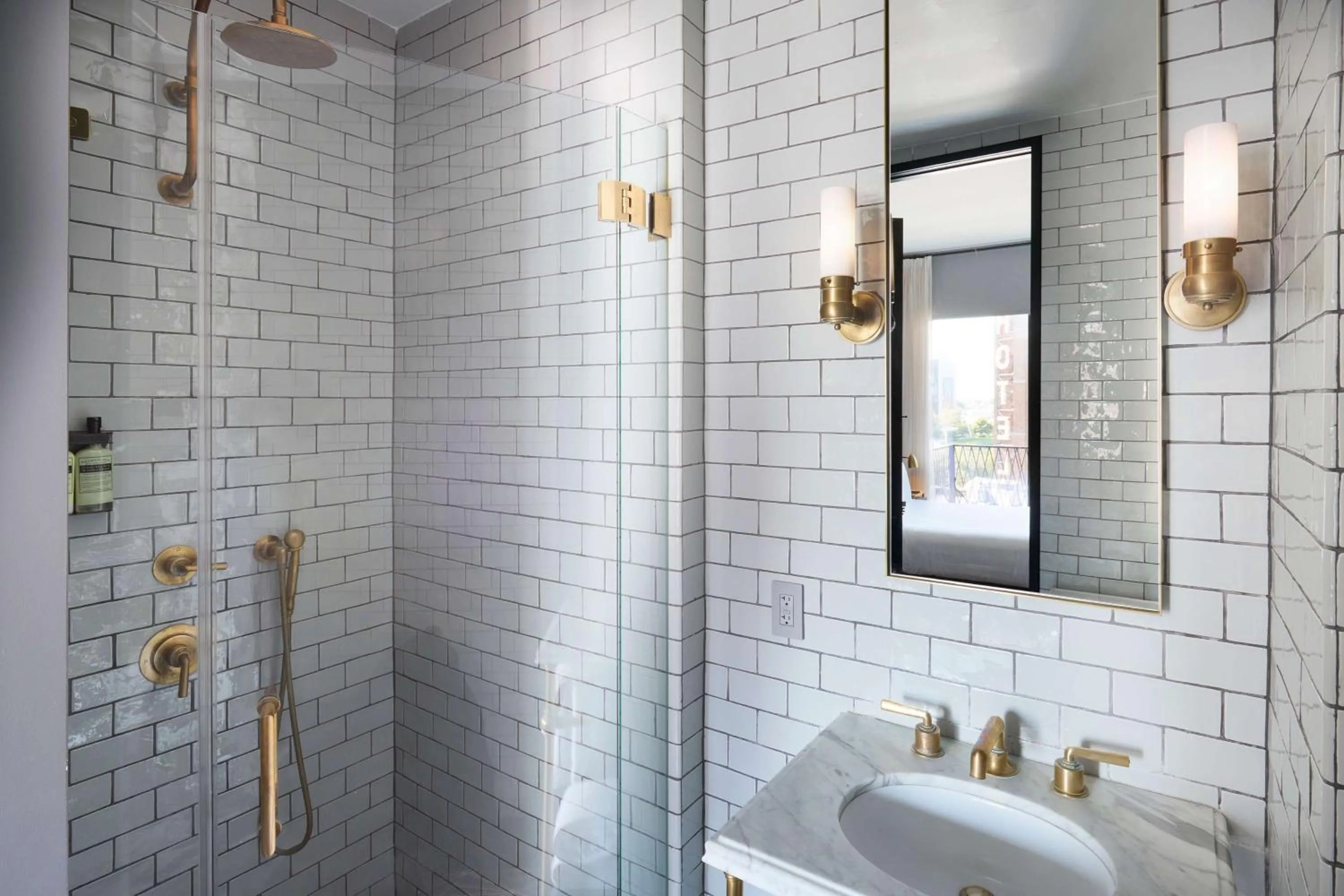 Bathroom in Arlo Williamsburg