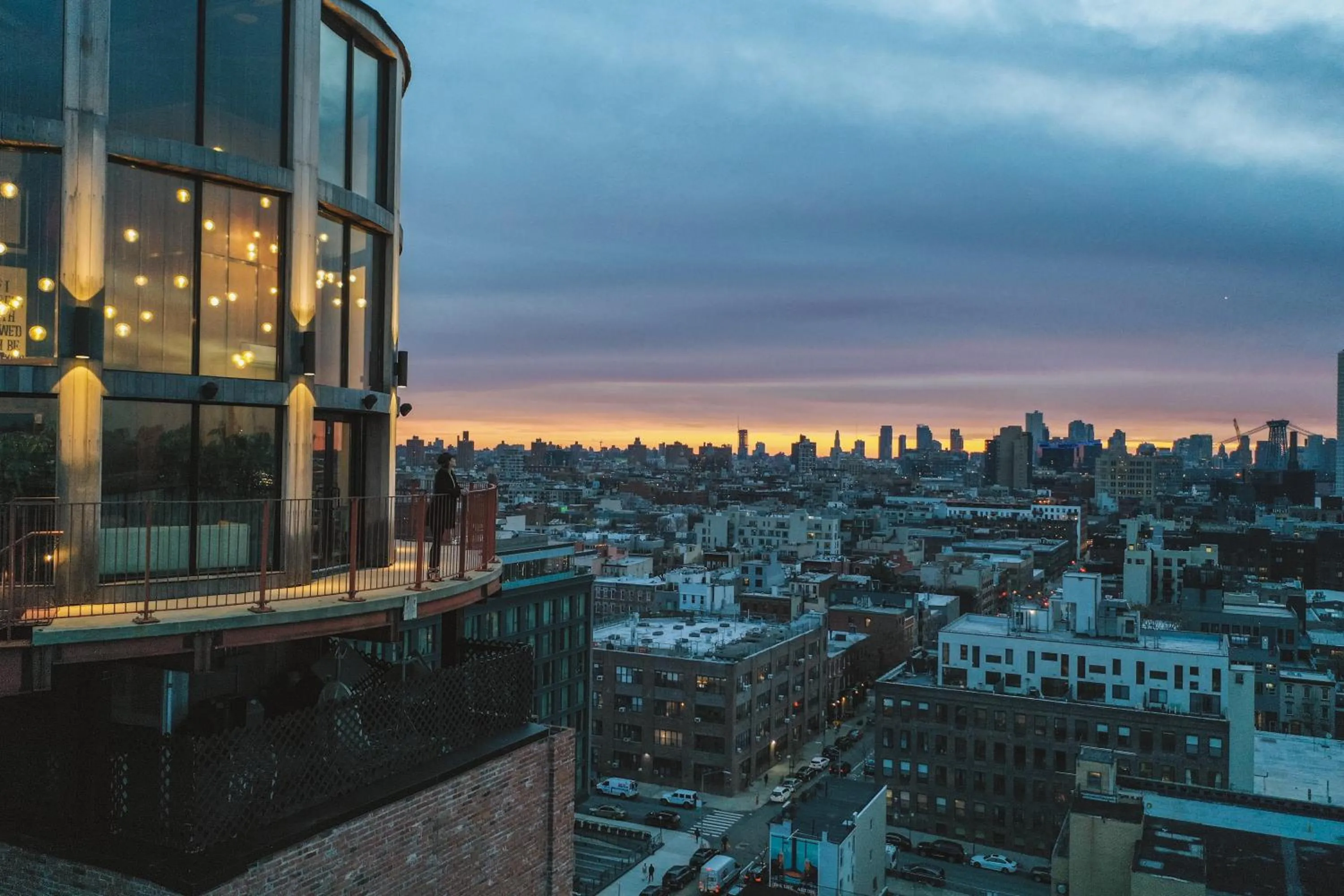 Property building in Arlo Williamsburg