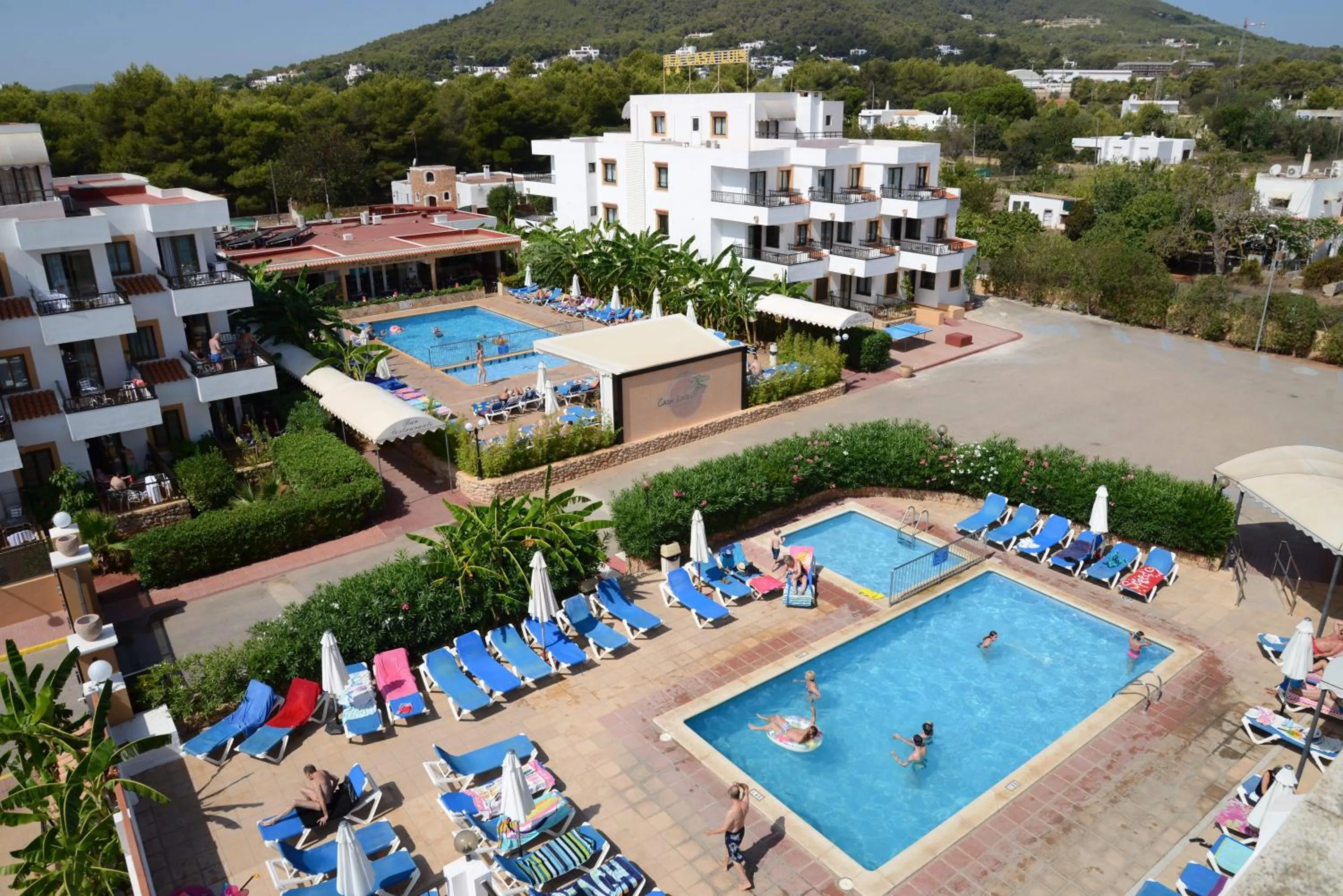 Facade/entrance in Invisa Hotel Casa Luis