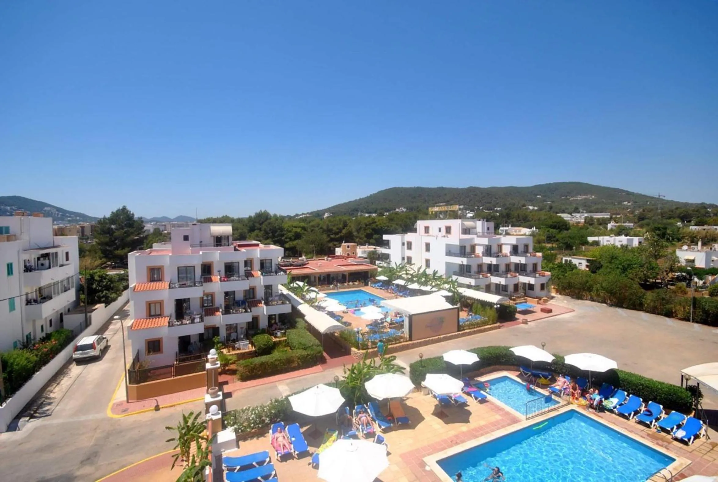 Swimming pool in Invisa Hotel Casa Luis