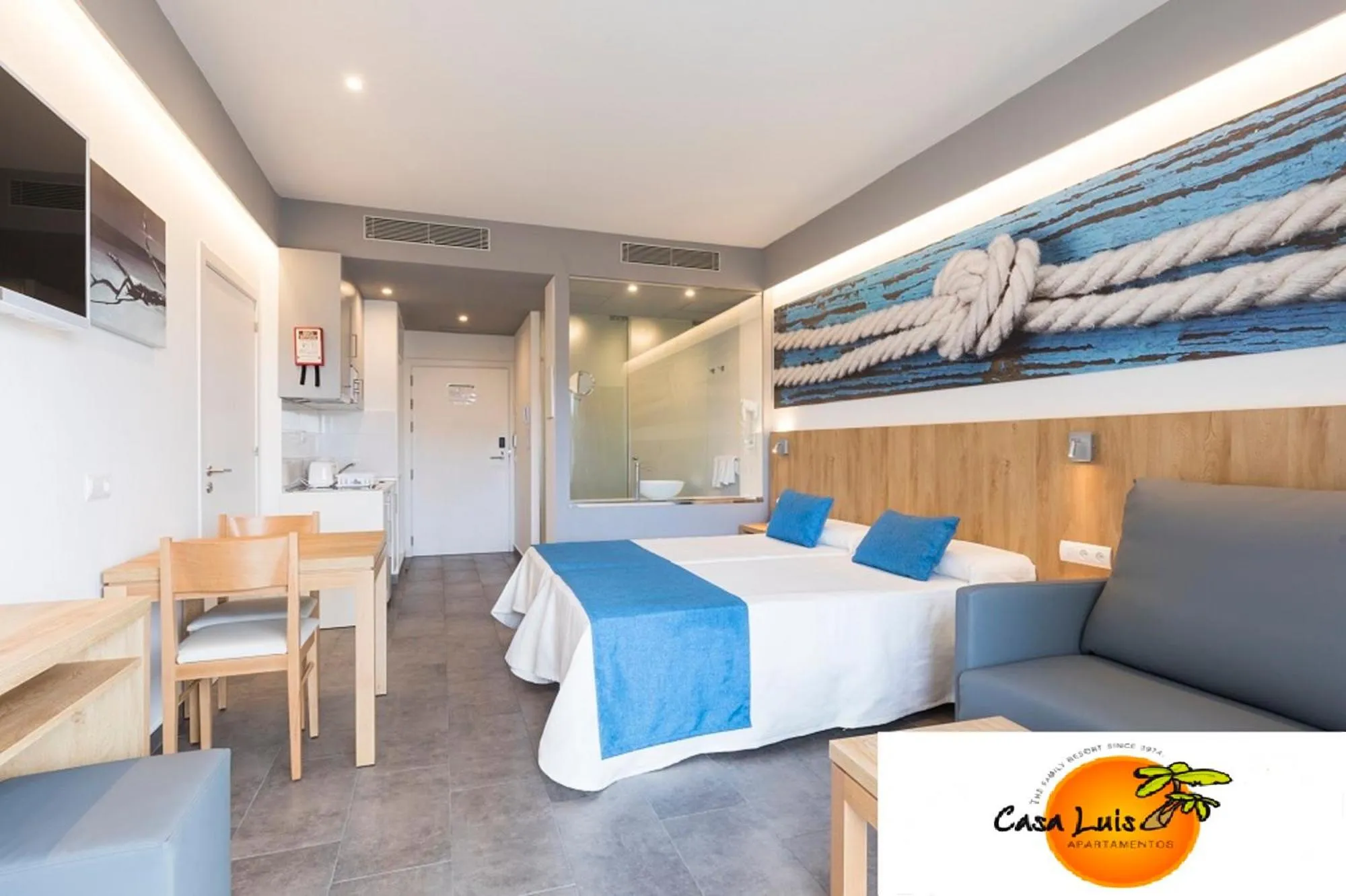 Photo of the whole room in Invisa Hotel Casa Luis