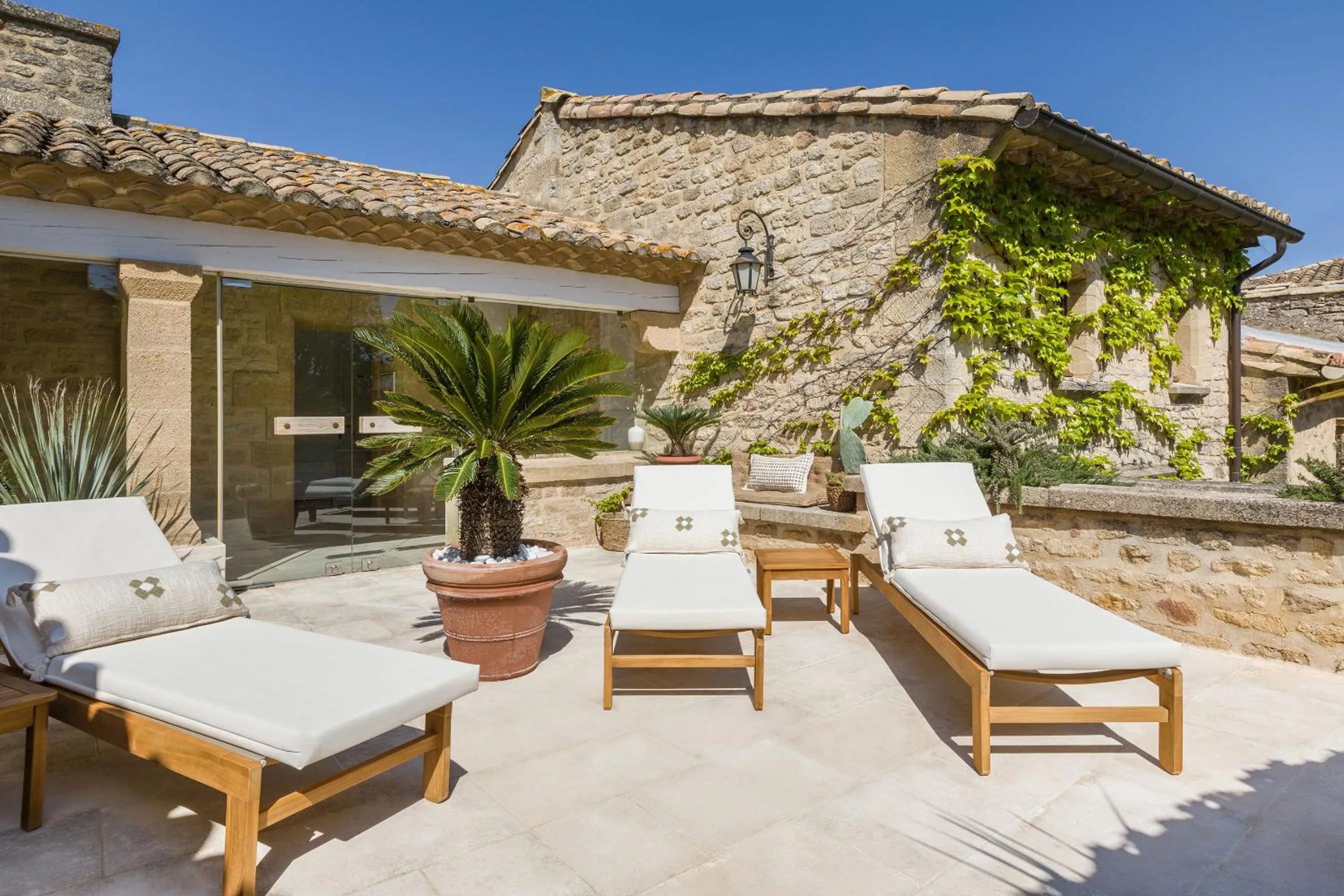 Patio in Le Vieux Castillon