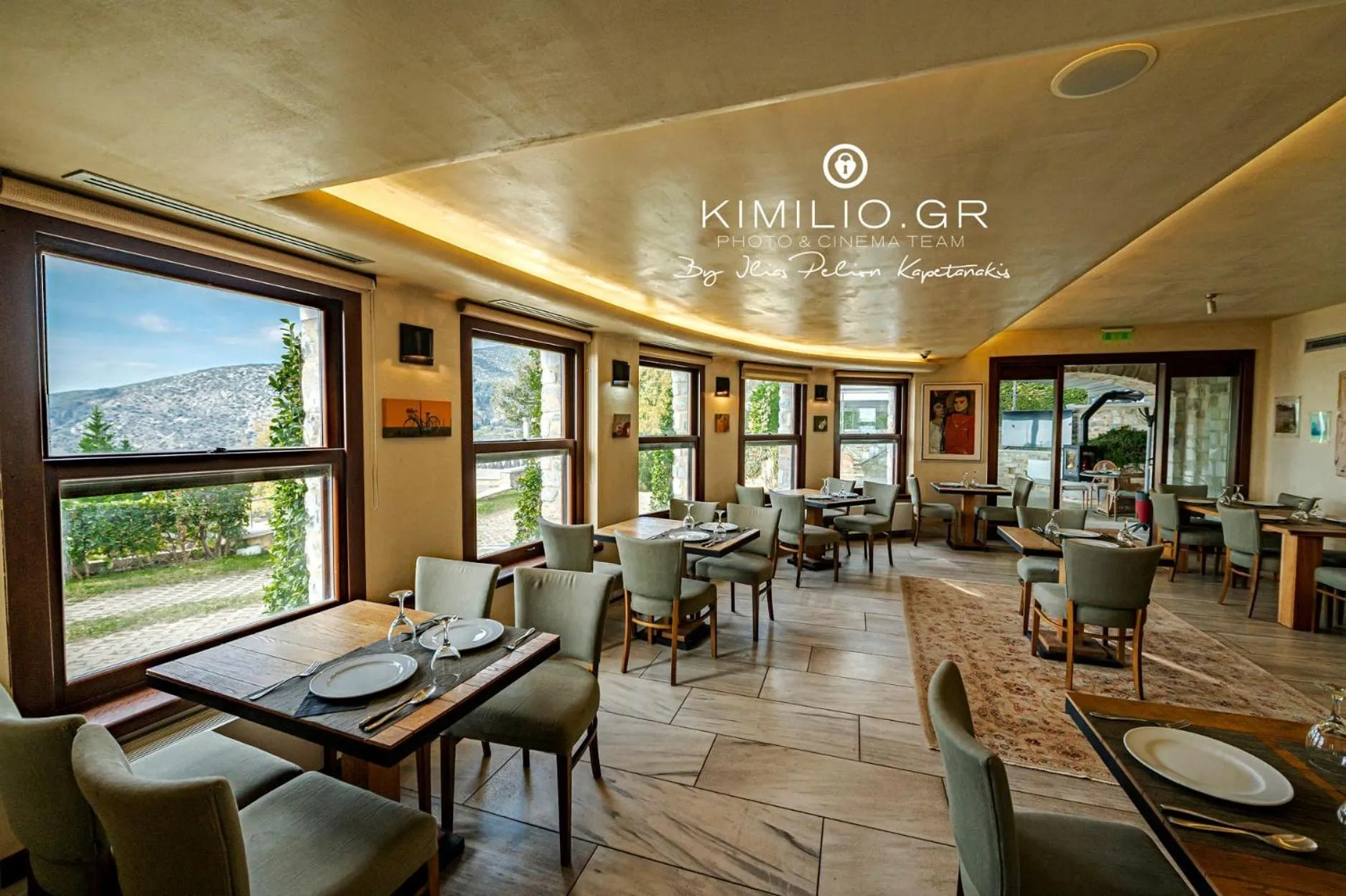 Restaurant/places to eat in Valeni Boutique Hotel & Spa